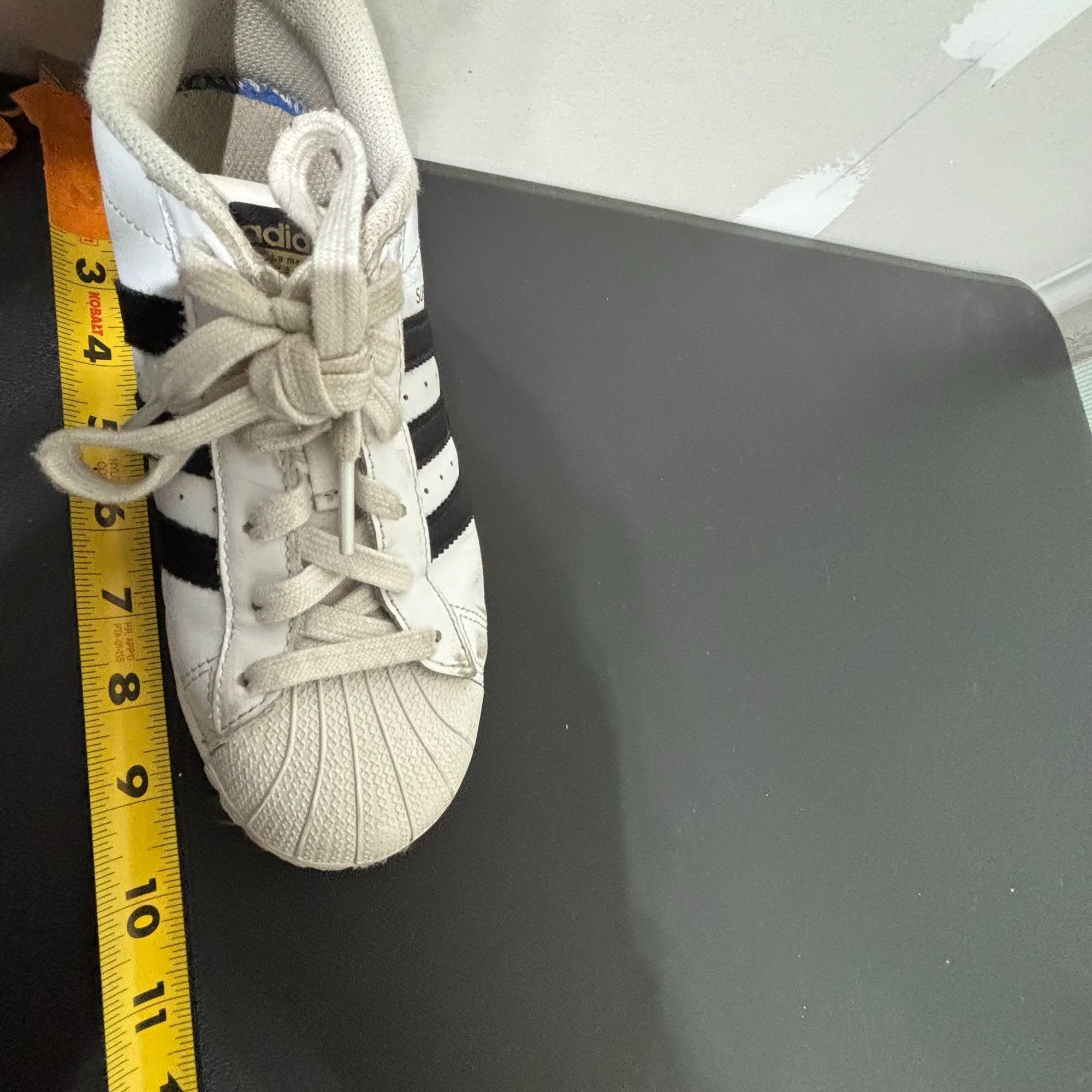 Adidas Adidas Superstar Women’s 5 White Black FX5453 Classic Shel Size US 5 / IT 35 - 3 Thumbnail