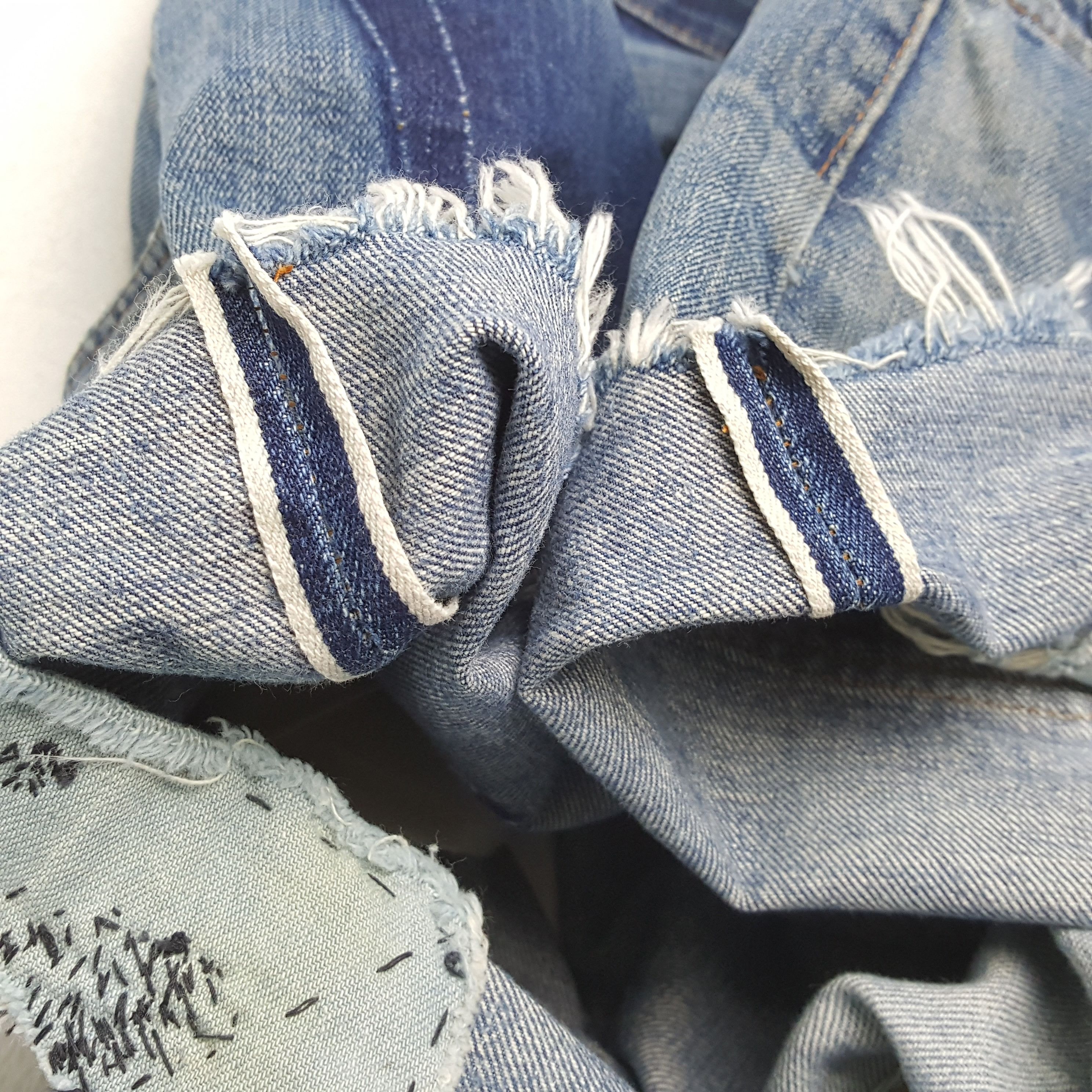 Levi's × Vintage LEVI'S Streetwear Style Short Distressed Jeans Size US 40 / EU 56 - 11 Thumbnail