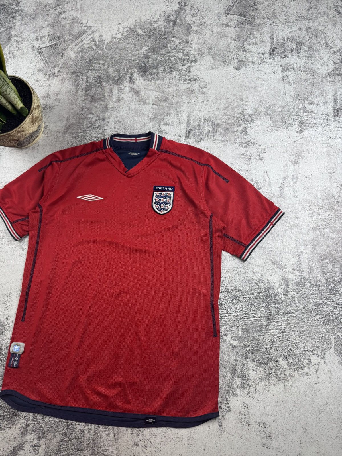 Umbro England 2 in 1 National 2002 2004 Soccer Football Jersey Blockcore T Shirt Tee Size US M / EU 48-50 / 2 - 5 Thumbnail