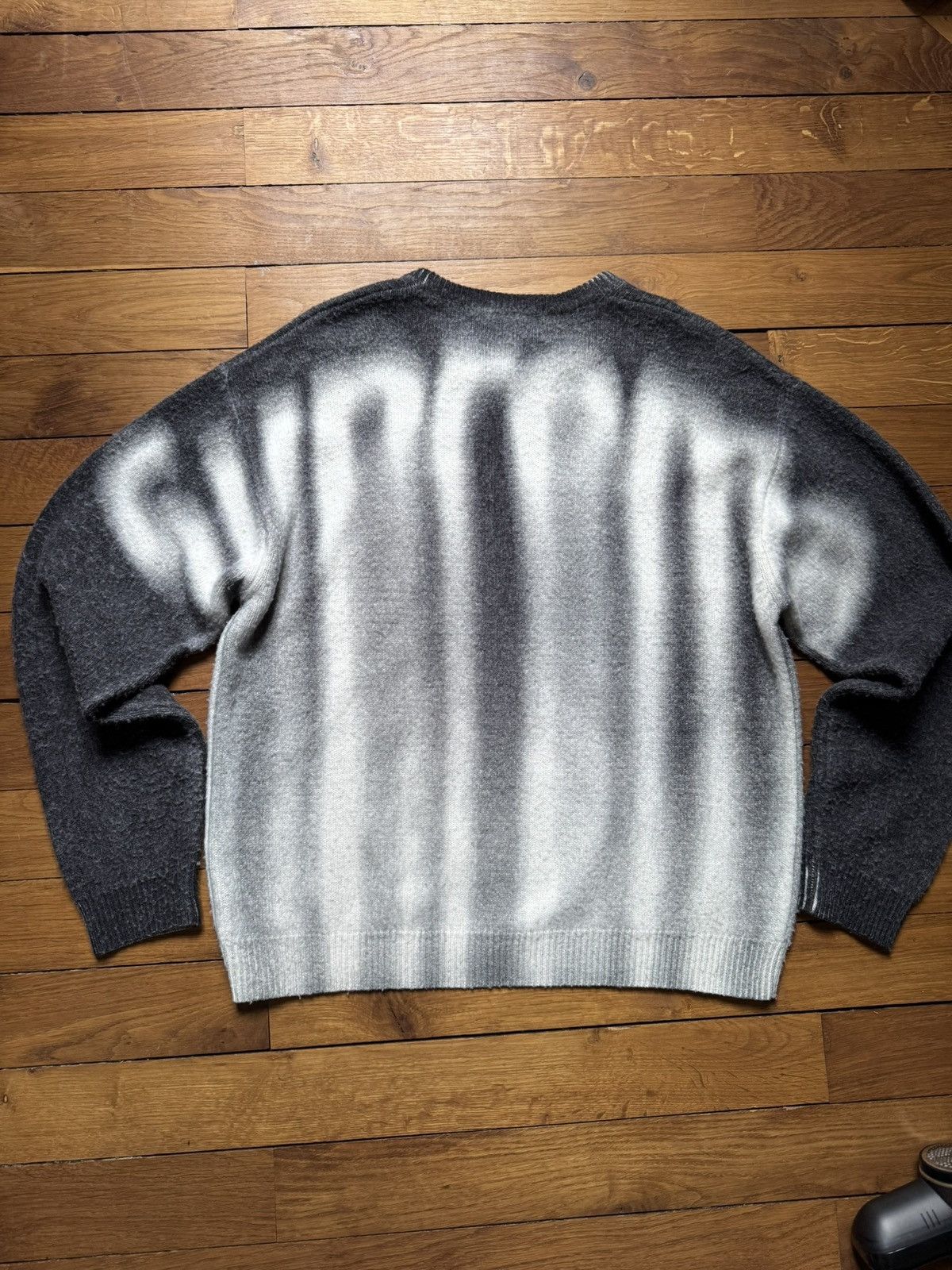 Supreme supreme blurred logo sweater black FW23 Size US S / EU 44-46 / 1 - 5 Thumbnail