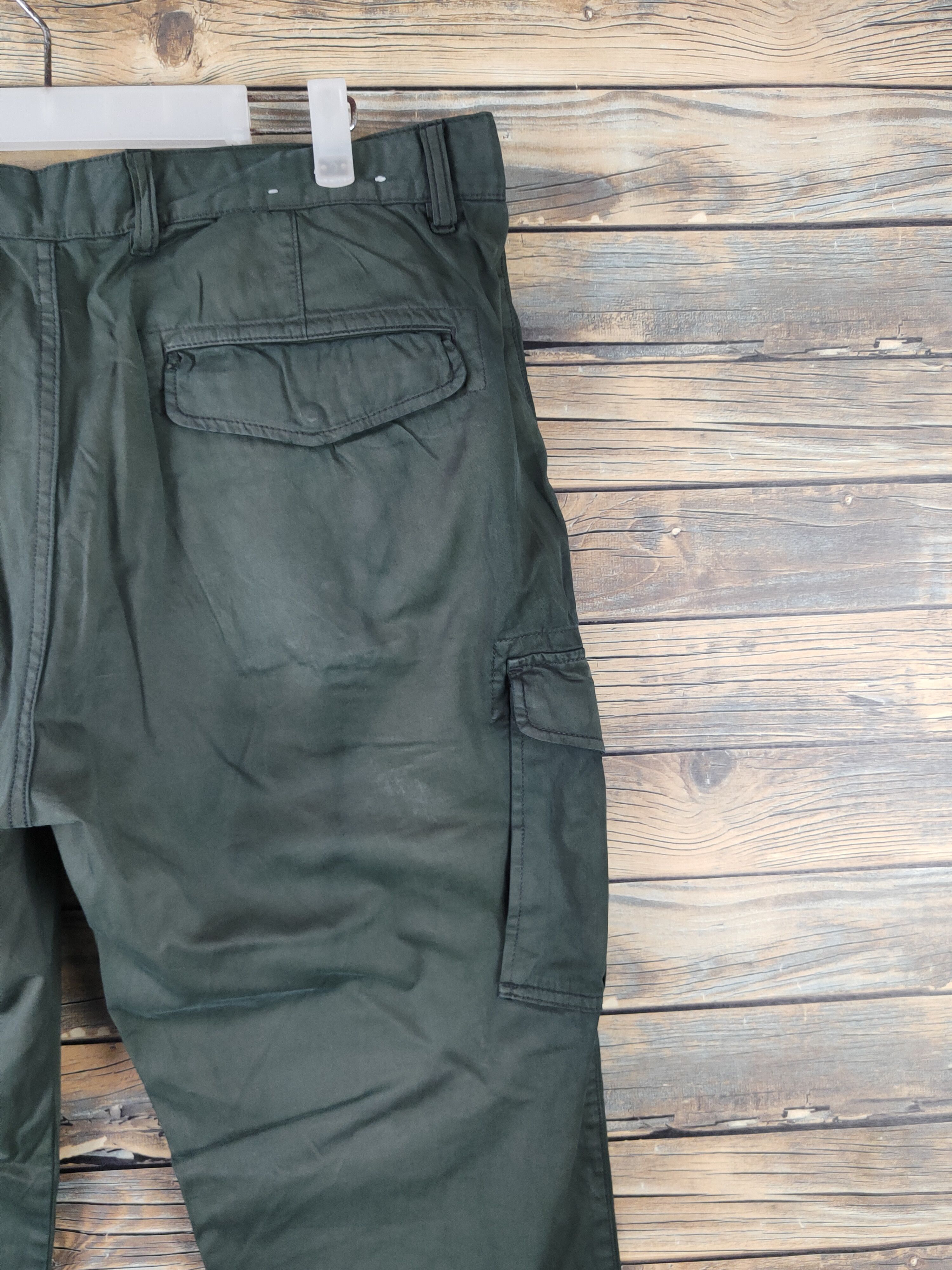 Japanese Brand DLL Uniqlo Green Multipocket Tactical Cargo Pants #239 Size US 35 - 10 Thumbnail