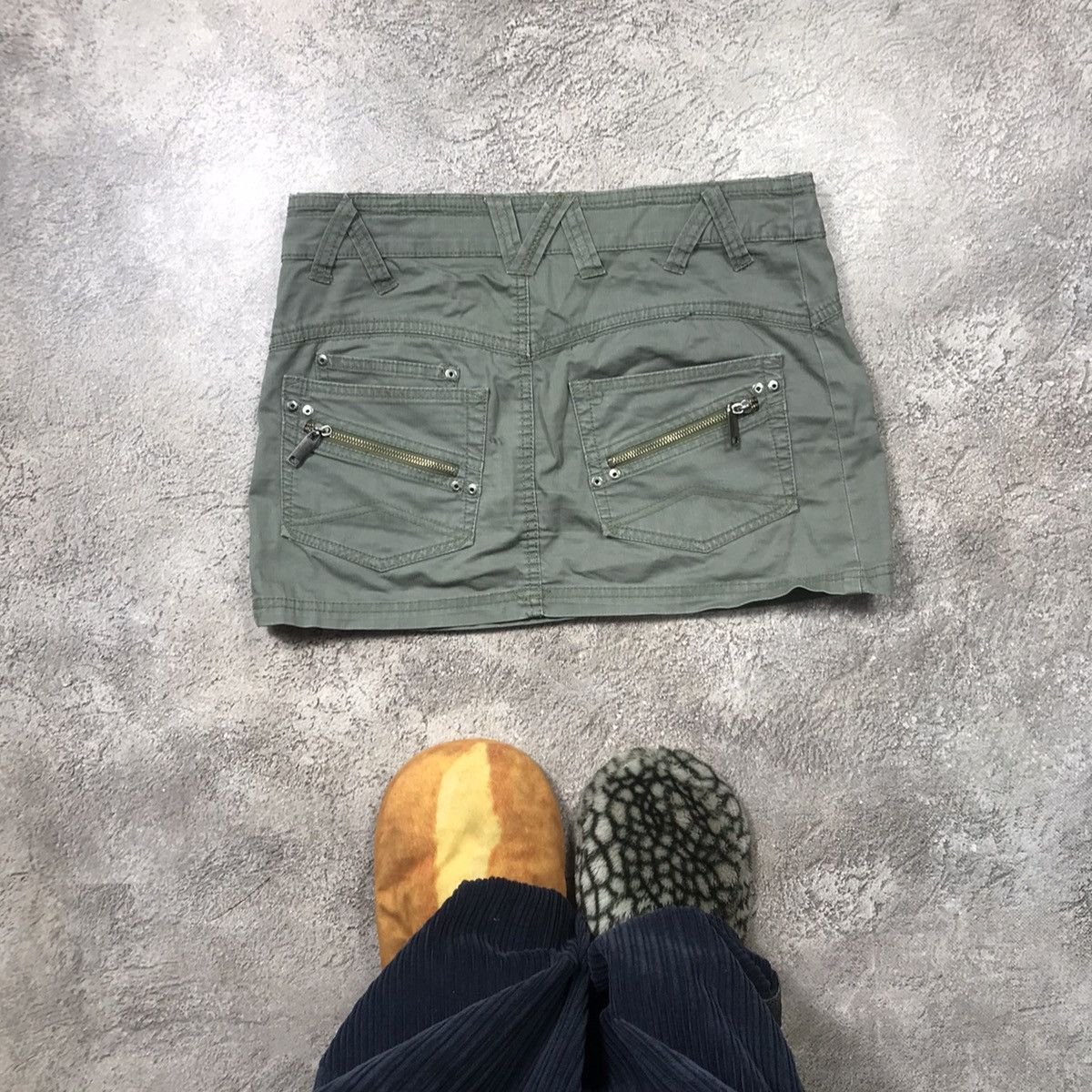 Vintage Vintage Y2K Cargo Mini Skirt Khaki Streetwear Grunge Slim 32 Size 32" / US 10 / IT 46 - 3 Thumbnail