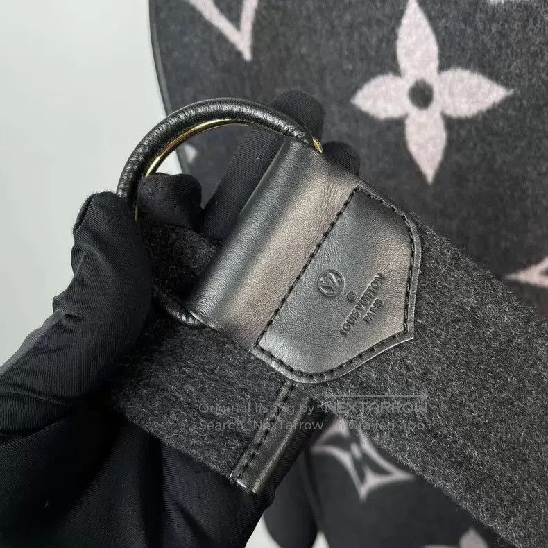 Louis Vuitton Louis Vuitton Dark grey bathrobe coat with full print of o Size XXS / US 00 / IT 34 - 9 Thumbnail