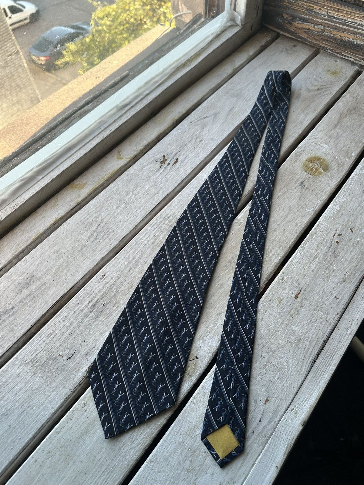 Designer × Yves Saint Laurent GRAIL🚨 Yves Saint Laurent MONOGRAM YSL vintage Tie Size ONE SIZE - 13 Thumbnail