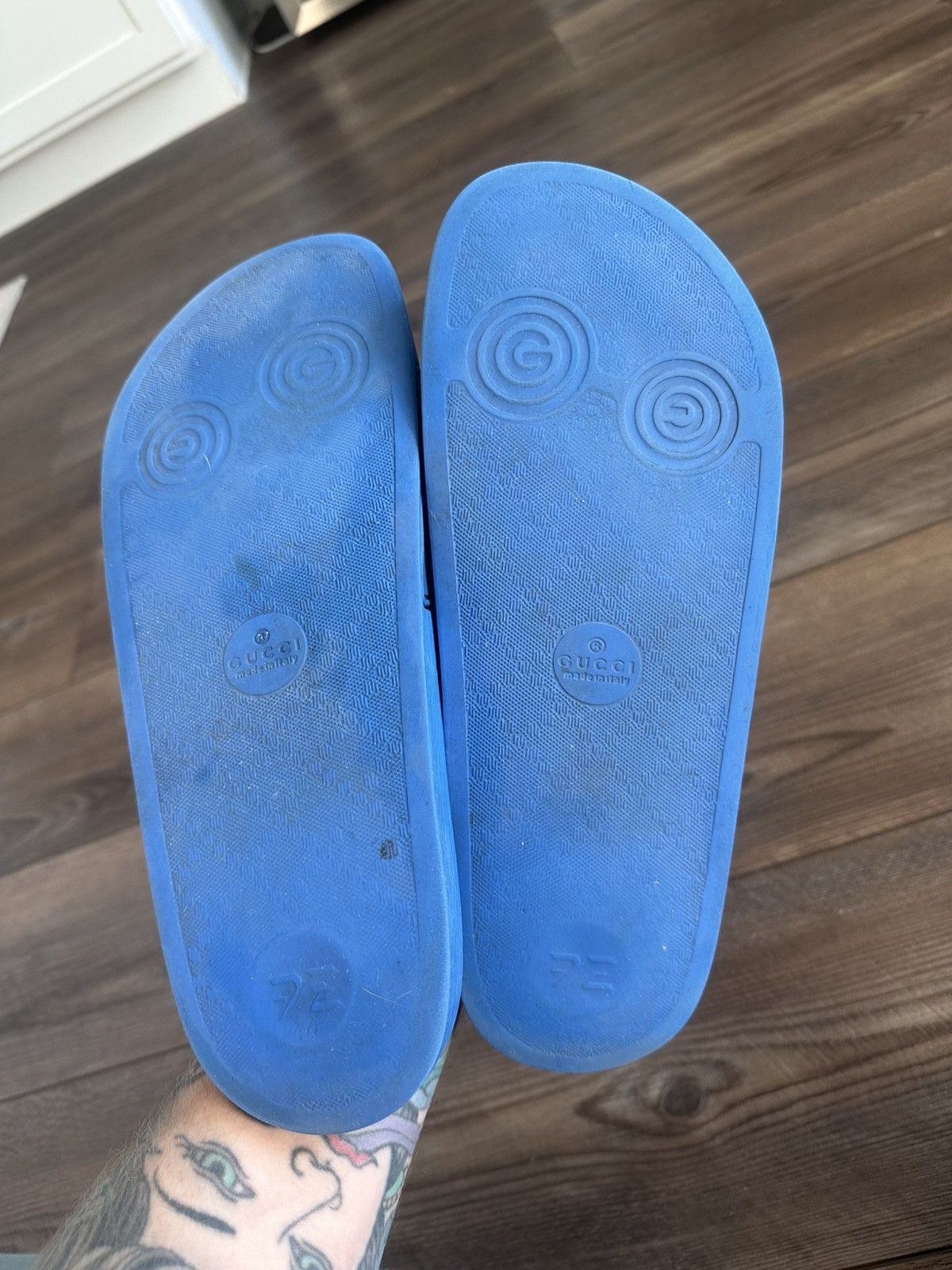 Gucci Gucci Pursuit GG Logo Royal Blue Slides - Mens 9 / Women 11 Size US 9 / EU 42 - 4 Thumbnail