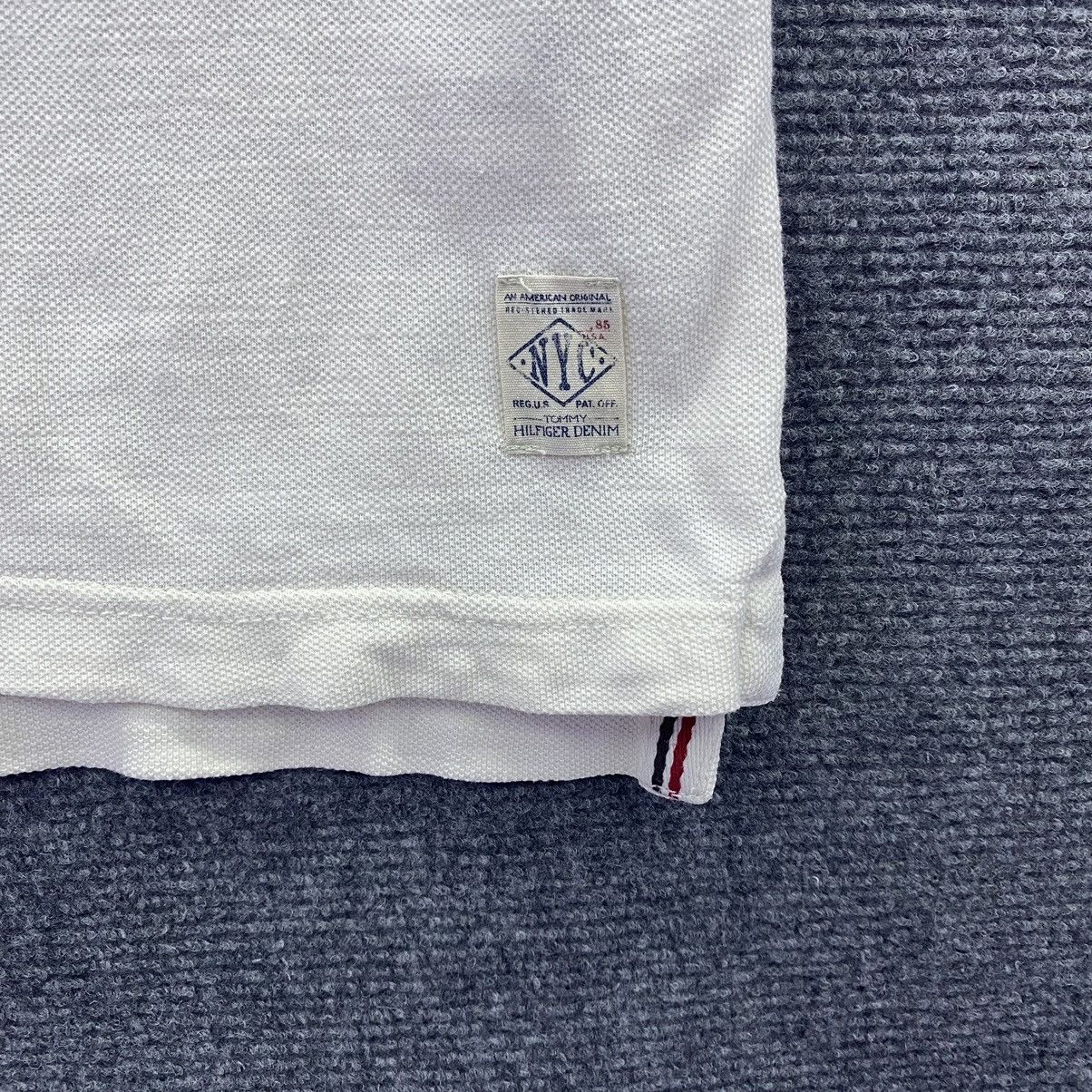 Tommy Hilfiger × Vintage Vintage Tommy Hilfiger Polo Tee Size US S / EU 44-46 / 1 - 4 Thumbnail