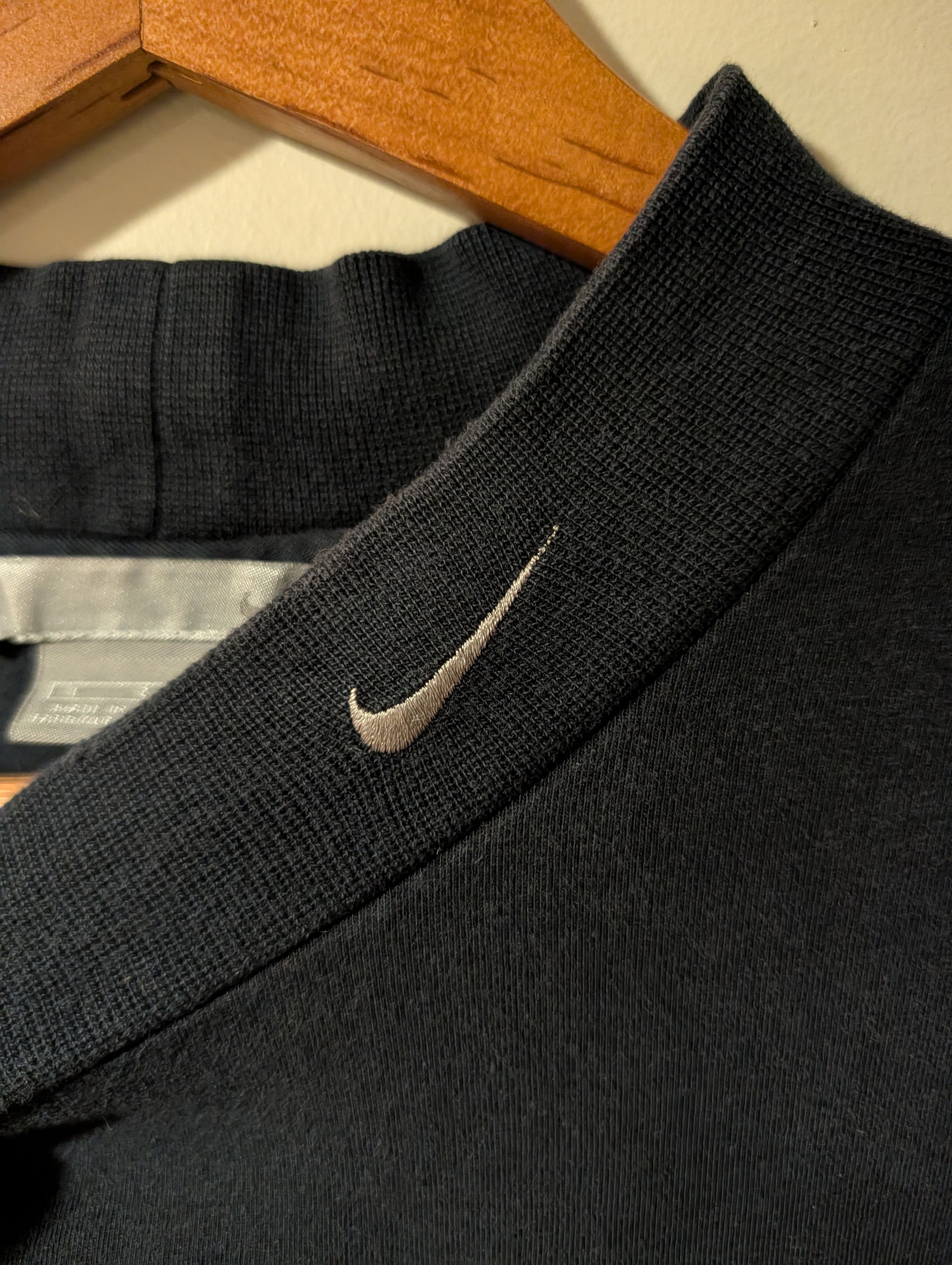 Nike VTG Y2K Nike Center Swoosh Mock Neck Long Sleeve T-Shirt Size US L / EU 52-54 / 3 - 2 Thumbnail