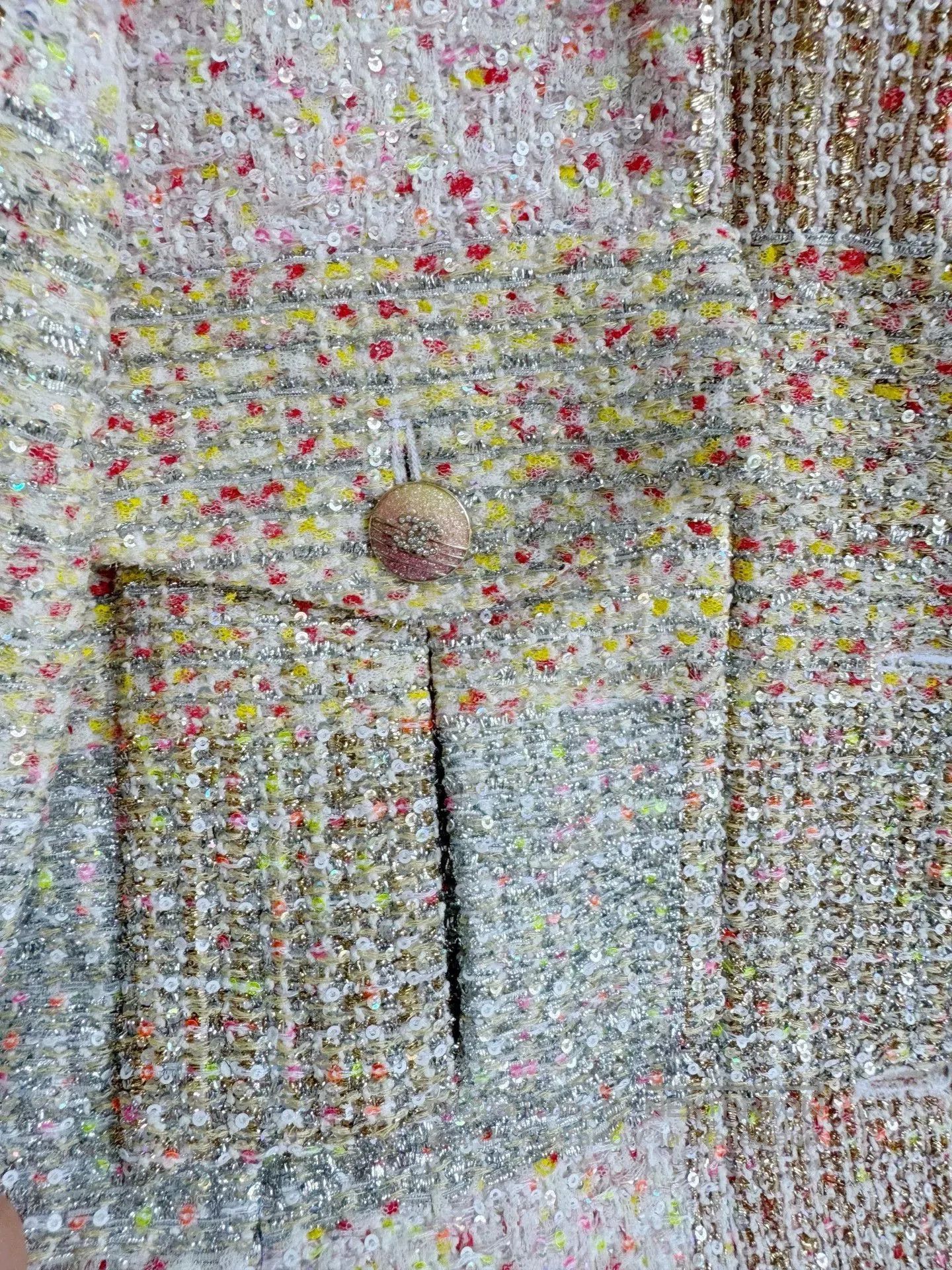 Chanel Chanel 24C Tweed Metallic Jacket. Size XXS / US 00 / IT 34 - 6 Thumbnail