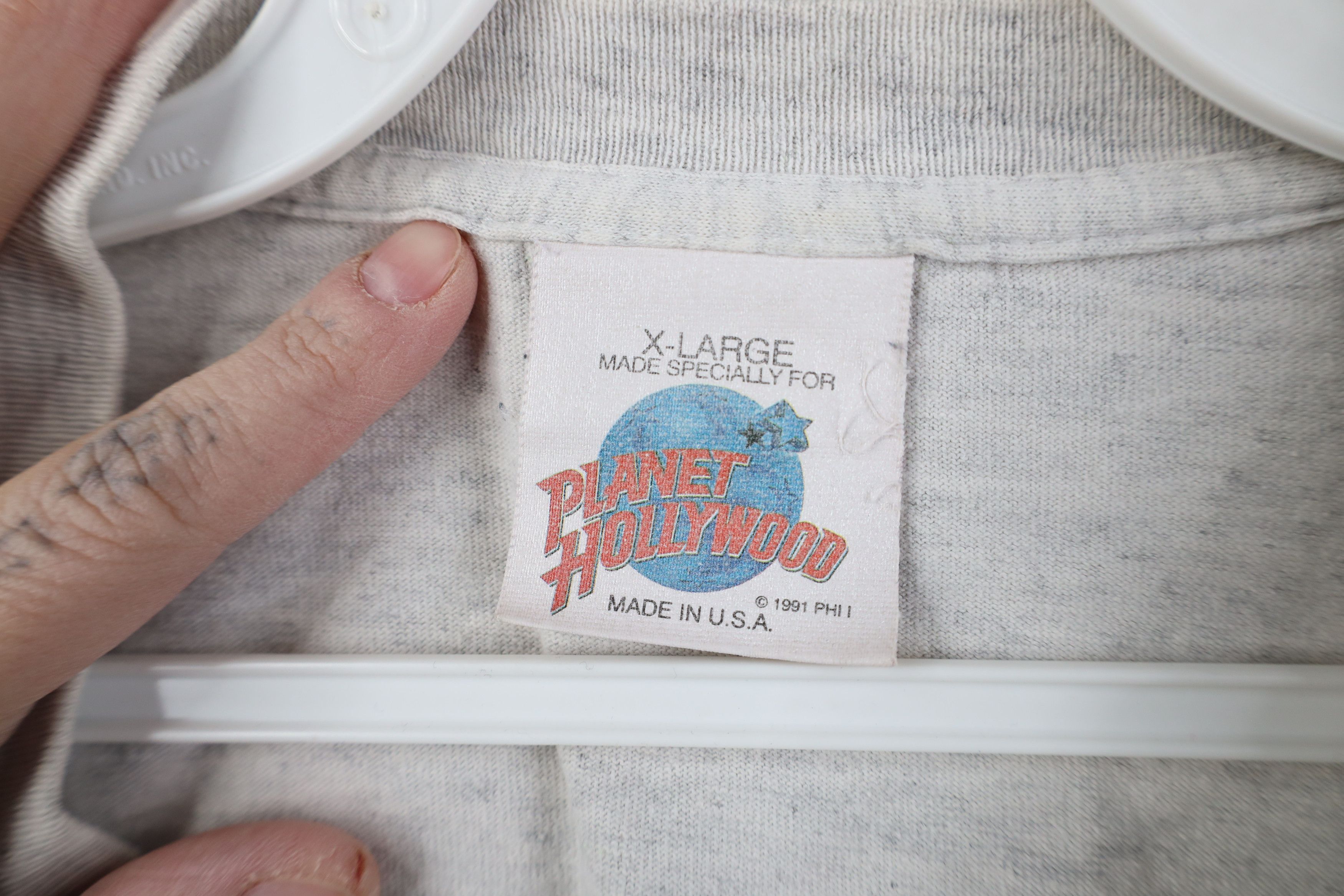 Vintage Vintage 90s Planet Hollywood Walt Disney World T-Shirt Size US XL / EU 56 / 4 - 8 Thumbnail