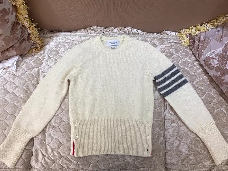 Thom Browne Thom browne Knitted sweater 2504-Nextarrow Size US XXS / EU 40 - 3 Thumbnail