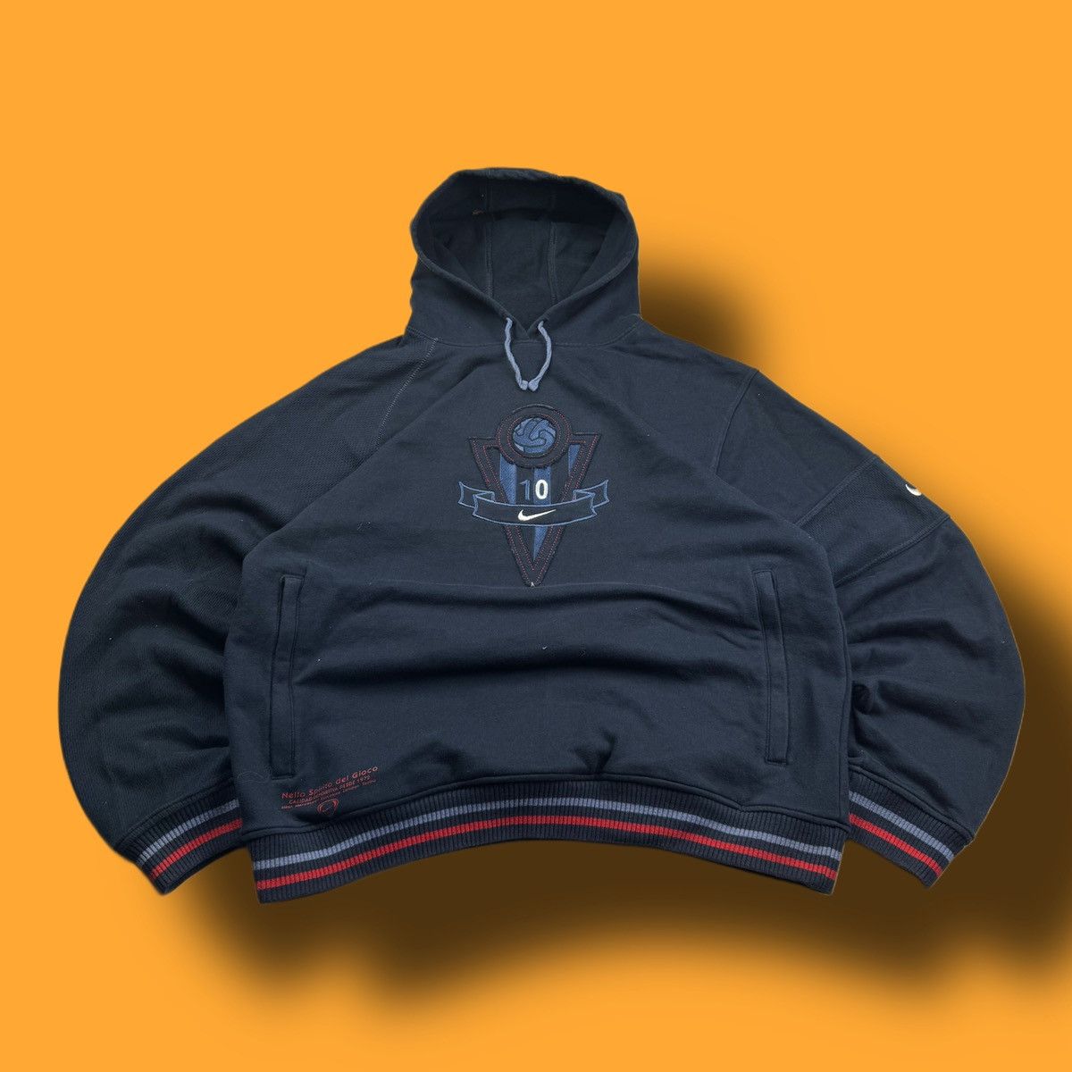 Nike × Vintage NIKE VINTAGE CENTER LOGO OVERSIZE BOXY HOODIE Size US L / EU 52-54 / 3 - 1 Thumbnail