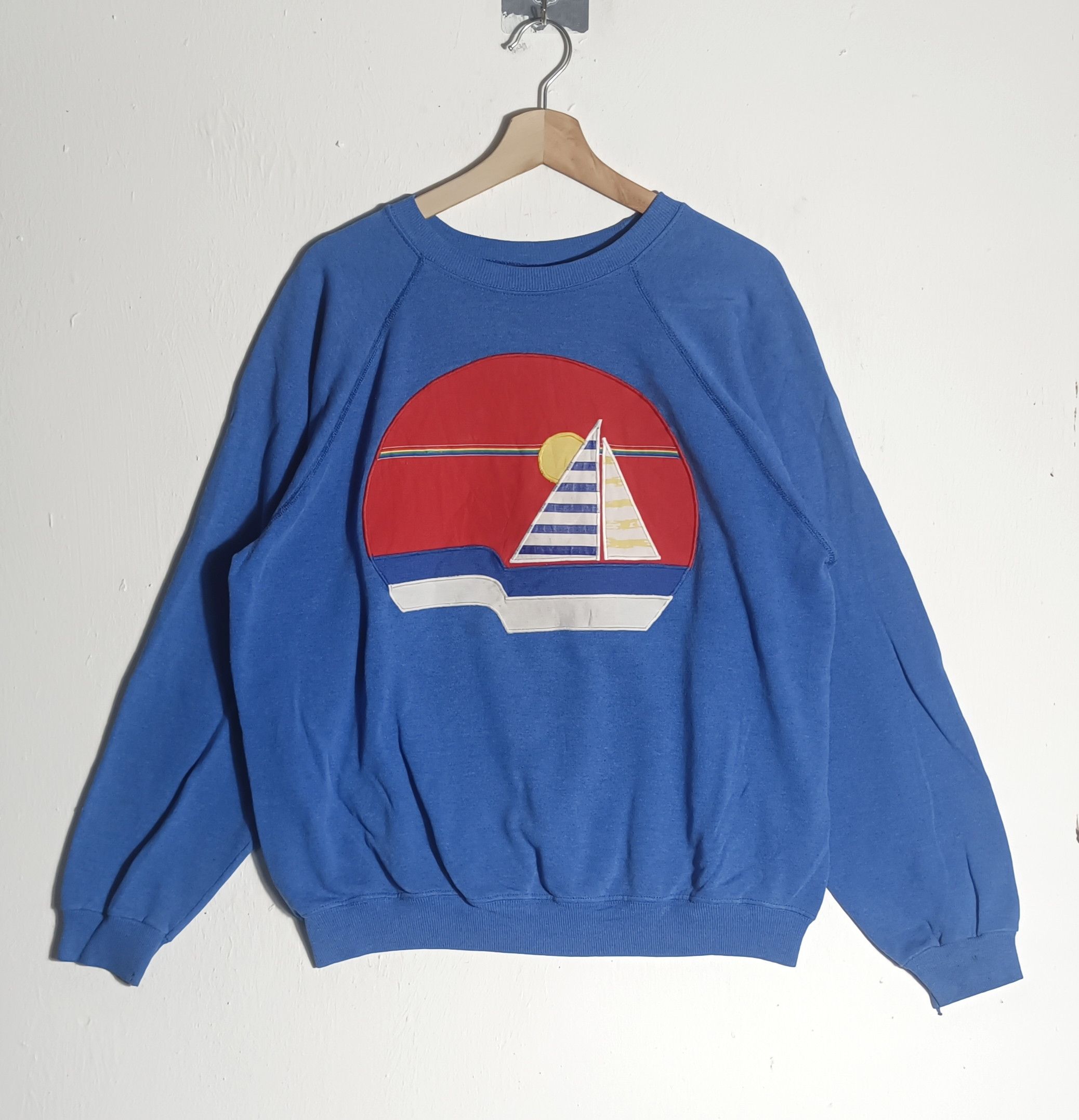 Vintage Vintage💥Hanes 80s hawaii yacht long sleeve Size US L / EU 52-54 / 3 - 1 Thumbnail