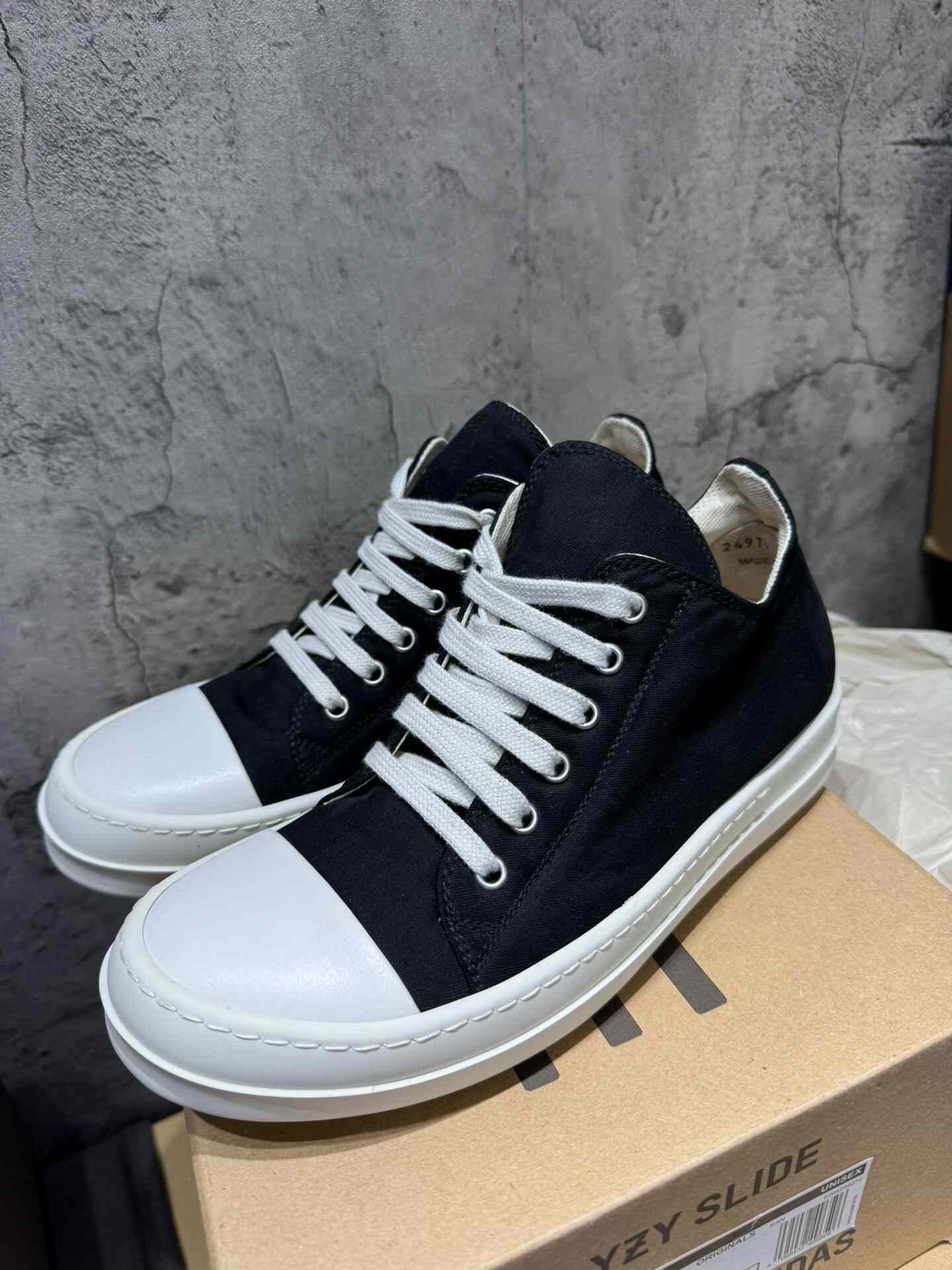 Converse Converse Canvas Lowtop Sneakers 38 Women Size US 7.5 / IT 37.5 - 1 Thumbnail