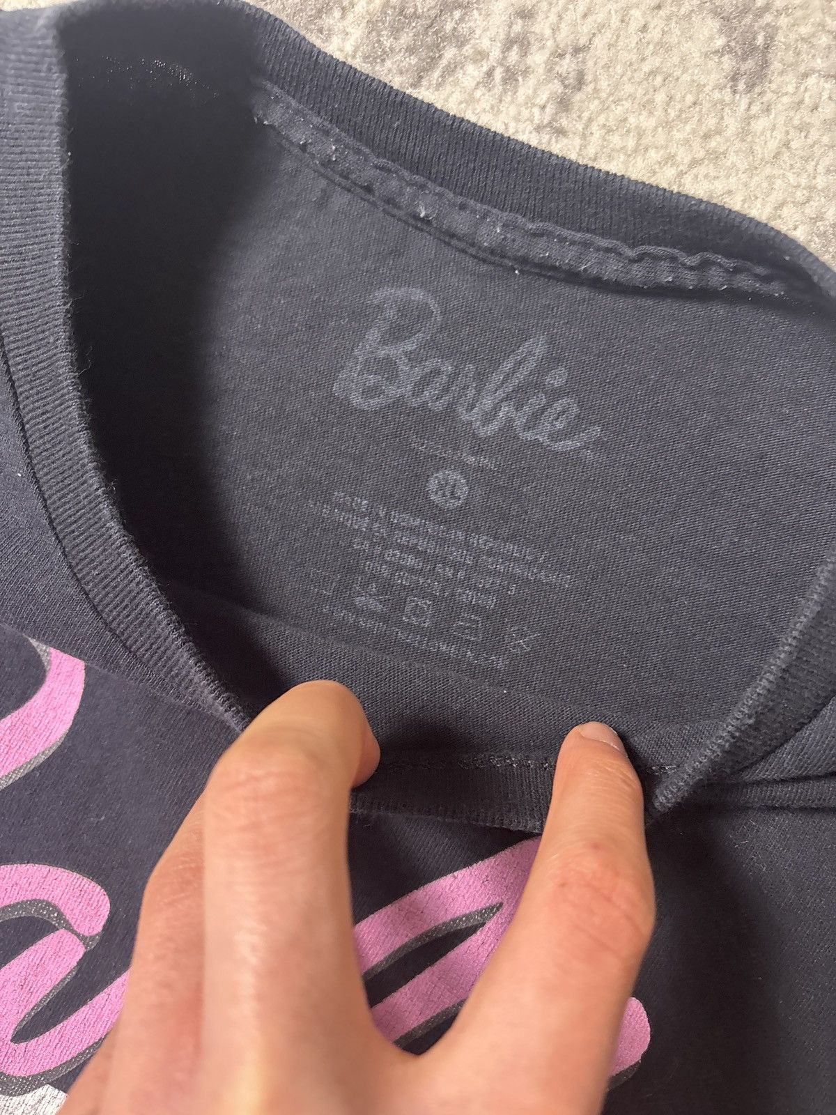 Vintage BARBIE GRAPHIC TEE Size US M / EU 48-50 / 2 - 3 Thumbnail