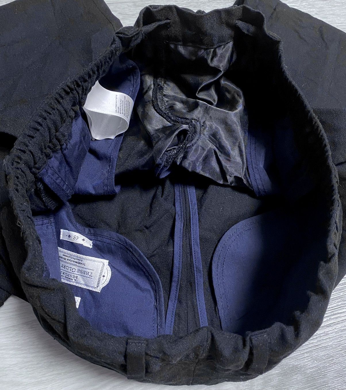 These Glory Days These Glory Days T Ollie Pants Drawstring Black Wool Trouser Size US 32 / EU 48 - 19 Thumbnail