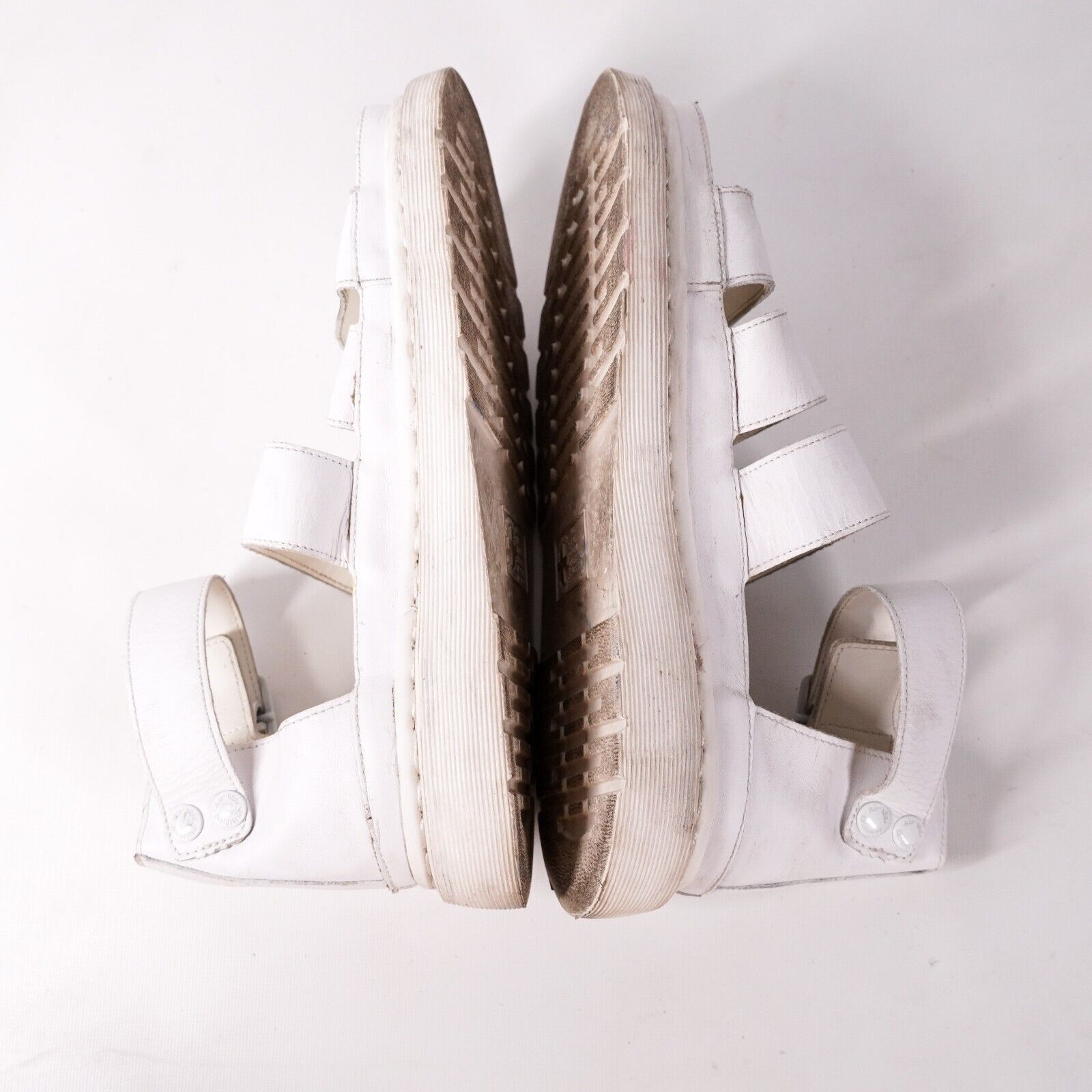 Dr. Martens Dr. Martens Platform Sneakers Strap Sandals Women's 9 Shoes Size US 9 / IT 39 - 6 Thumbnail