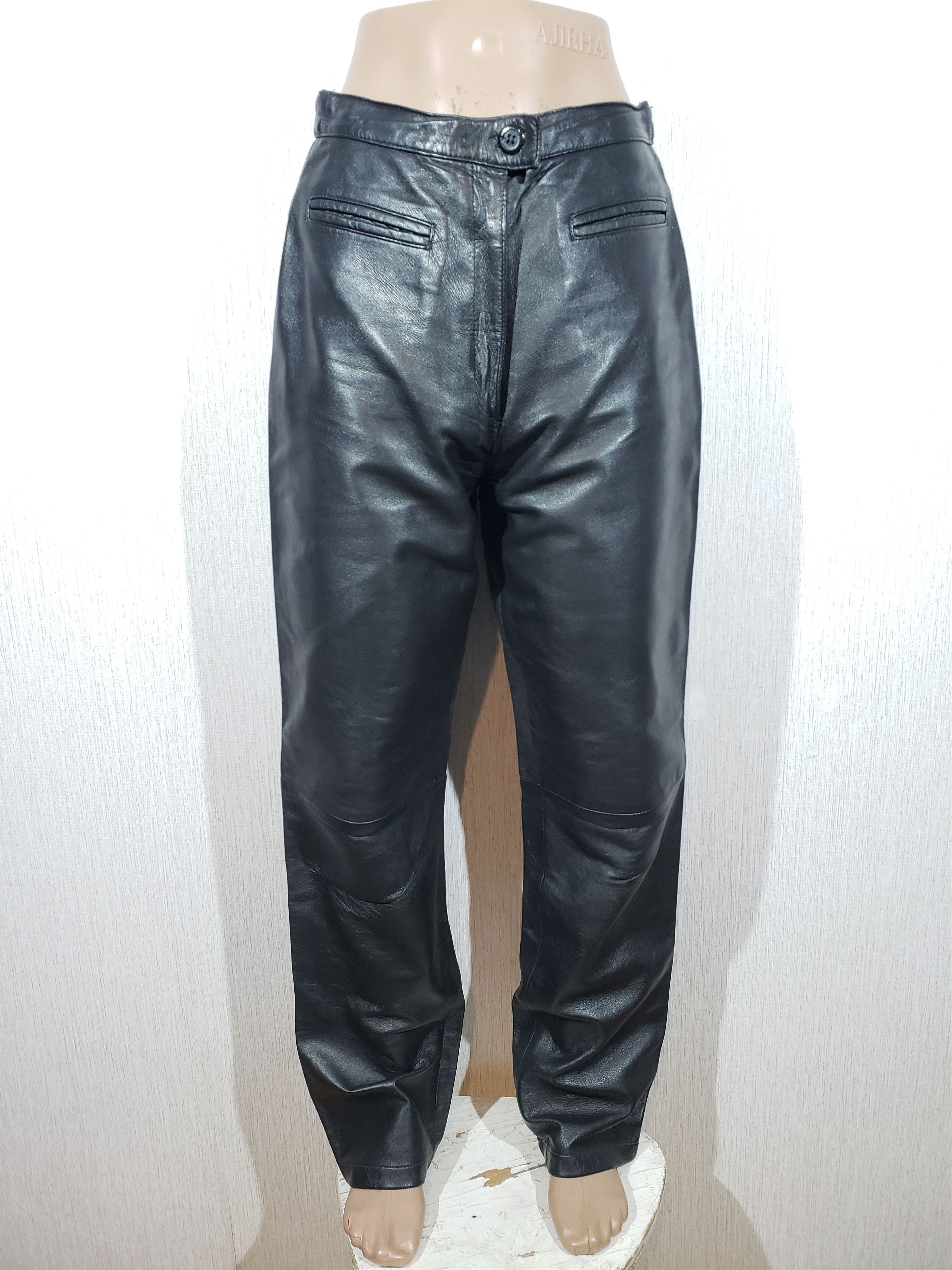 Genuine Leather Women's black leather pants. Size 28" / US 6 / IT 42 - 1 Thumbnail