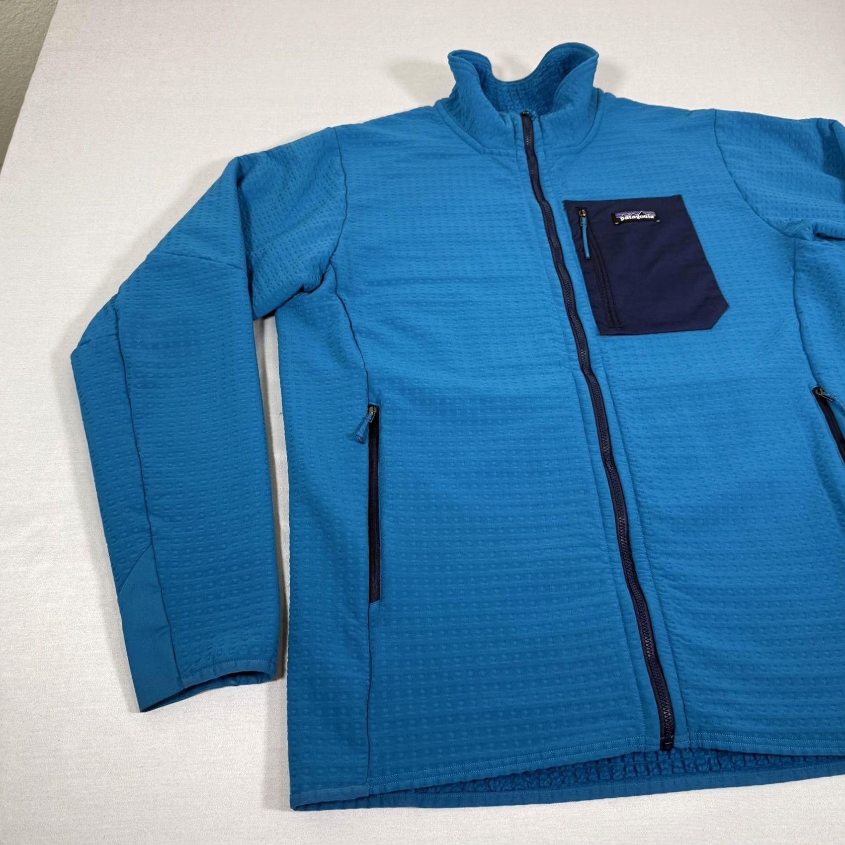 Patagonia Patagonia Jacket XL Blue R2 TechFace Regulator Fleece Lined Full Zip Pockets Stand-Up Collar Mens XL Blue Size US XL / EU 56 / 4 - 6 Thumbnail