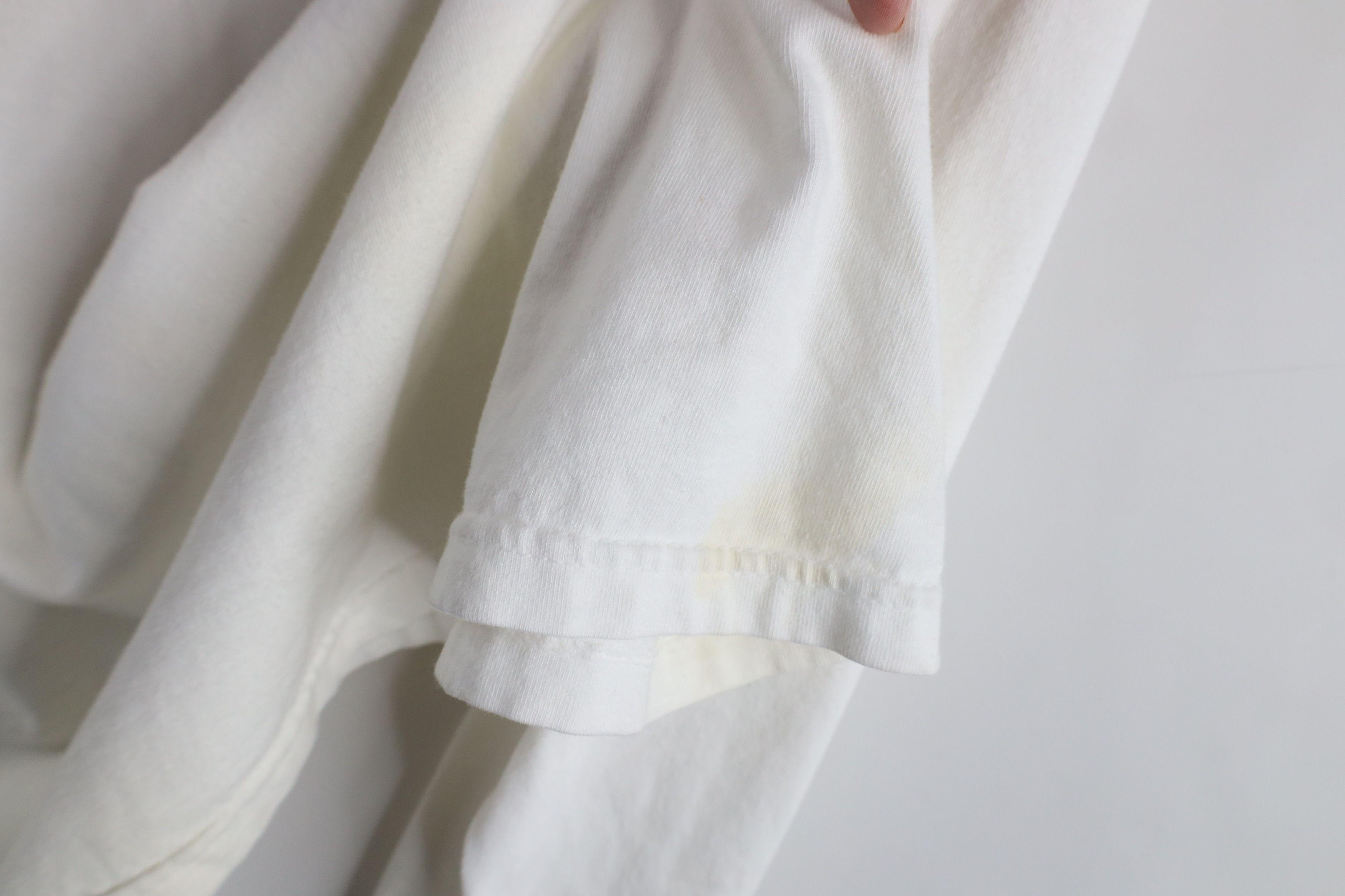 Hanes × Vintage Vintage 90s Island Ohio Booga Wear Long Sleeve T-Shirt White Size US XXL / EU 58 / 5 - 12 Thumbnail