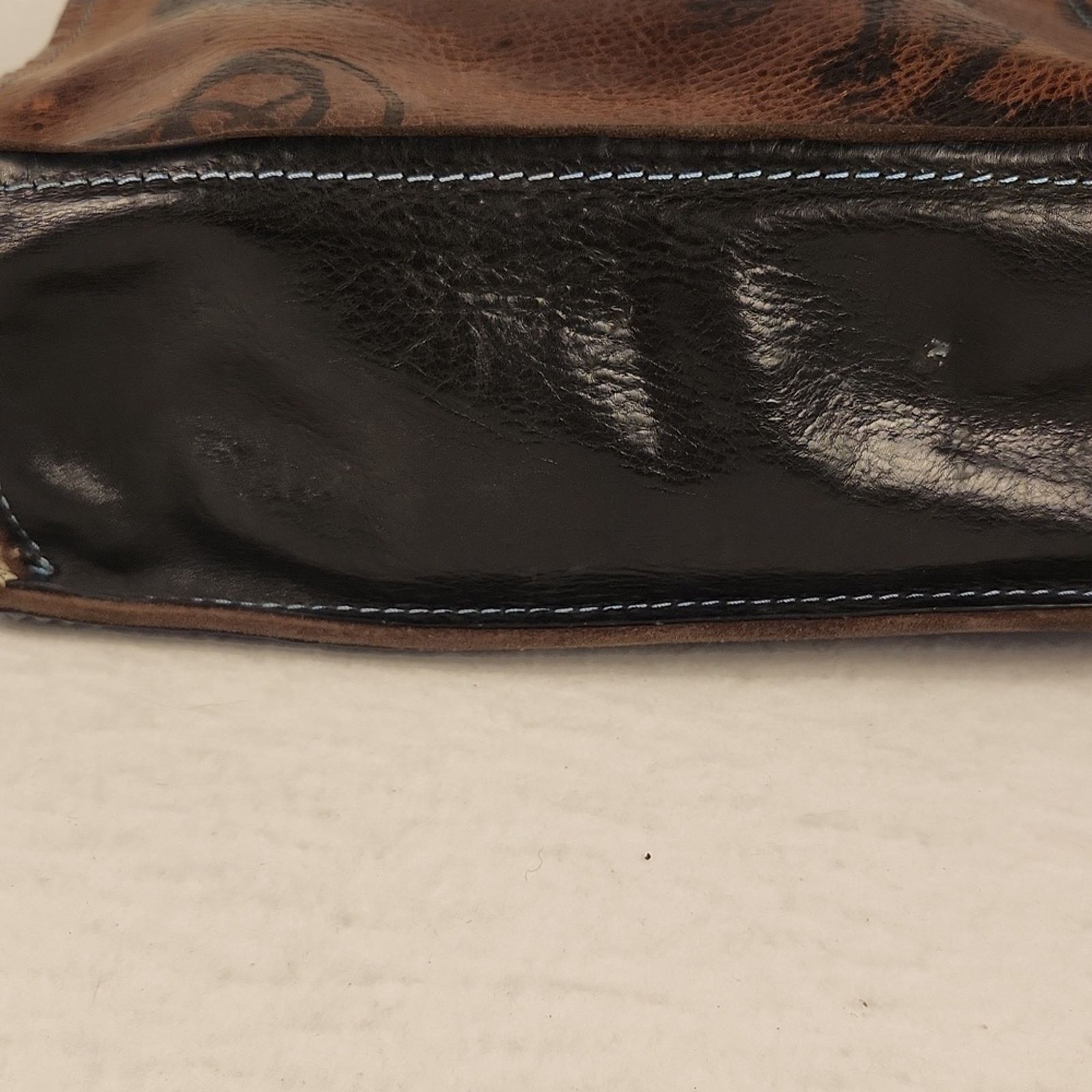 The Unbranded Brand Ransom + Scout Leather Handbag NEWSPAPER Size ONE SIZE - 7 Thumbnail