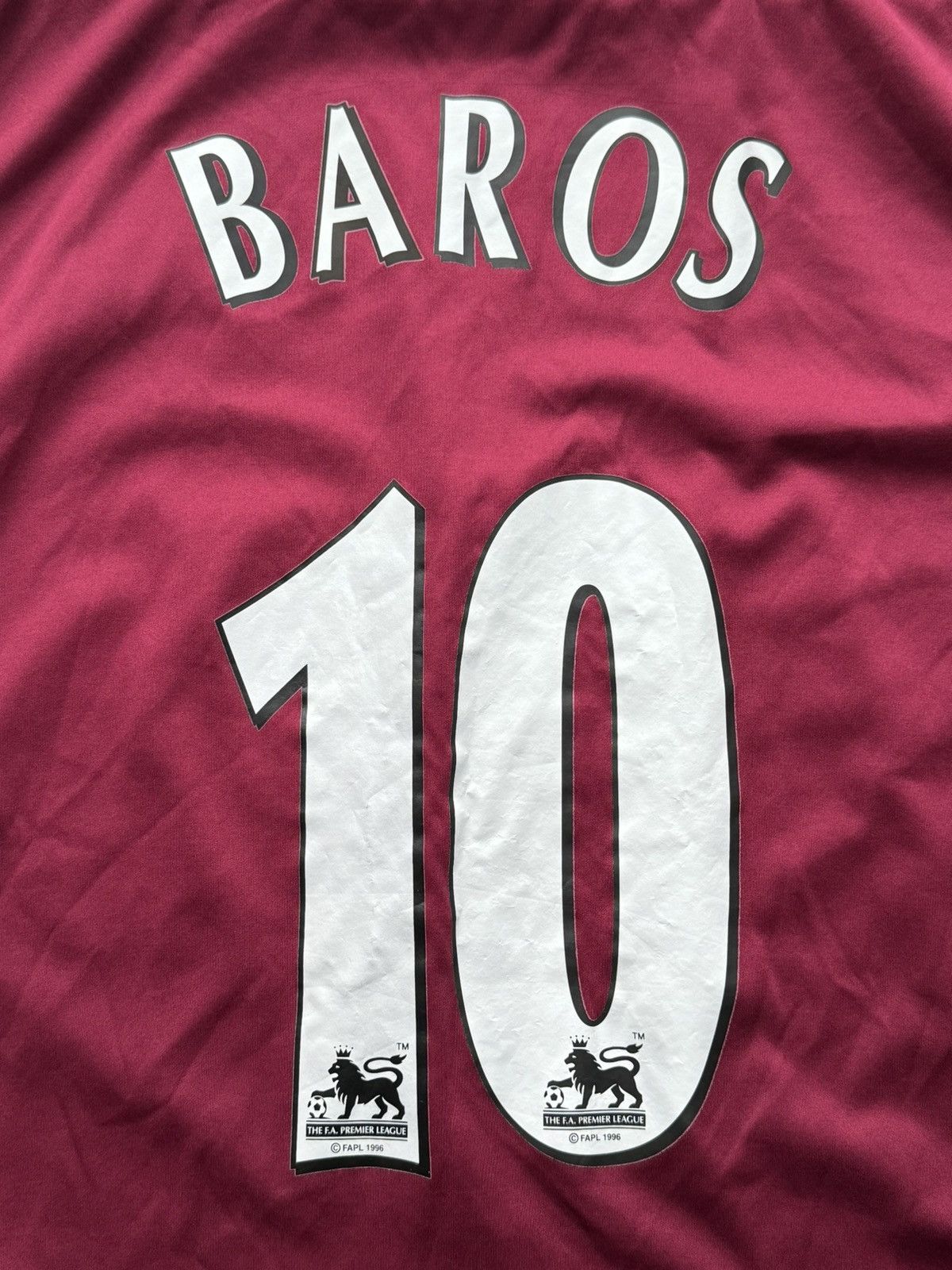 Hummel Aston Villa 05/06 Home Baros Football Jersey Size US XL / EU 56 / 4 - 3 Thumbnail