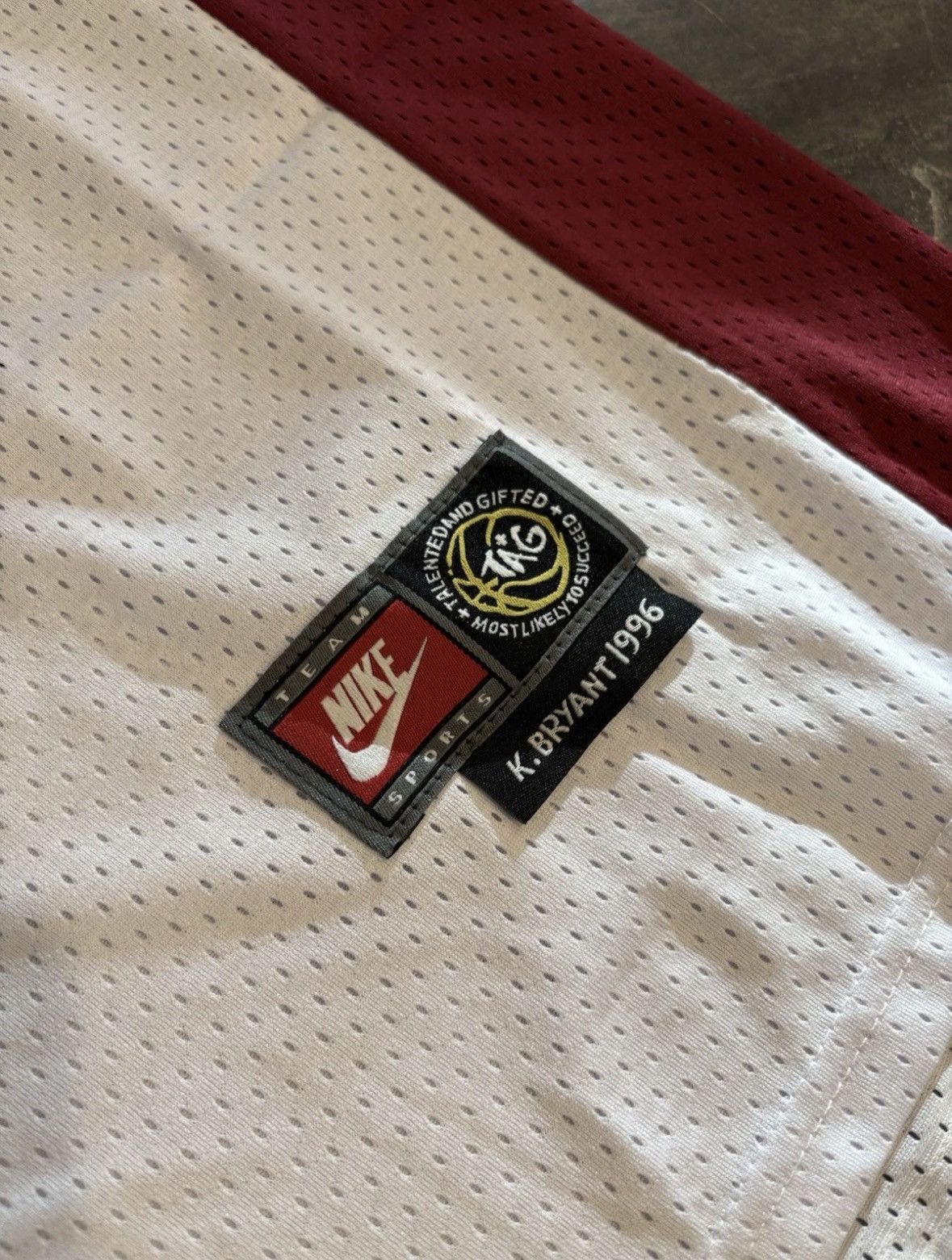Nike Kobe Bryant Throwback Lower Merion High School Jersey NWT Size US L / EU 52-54 / 3 - 2 Thumbnail