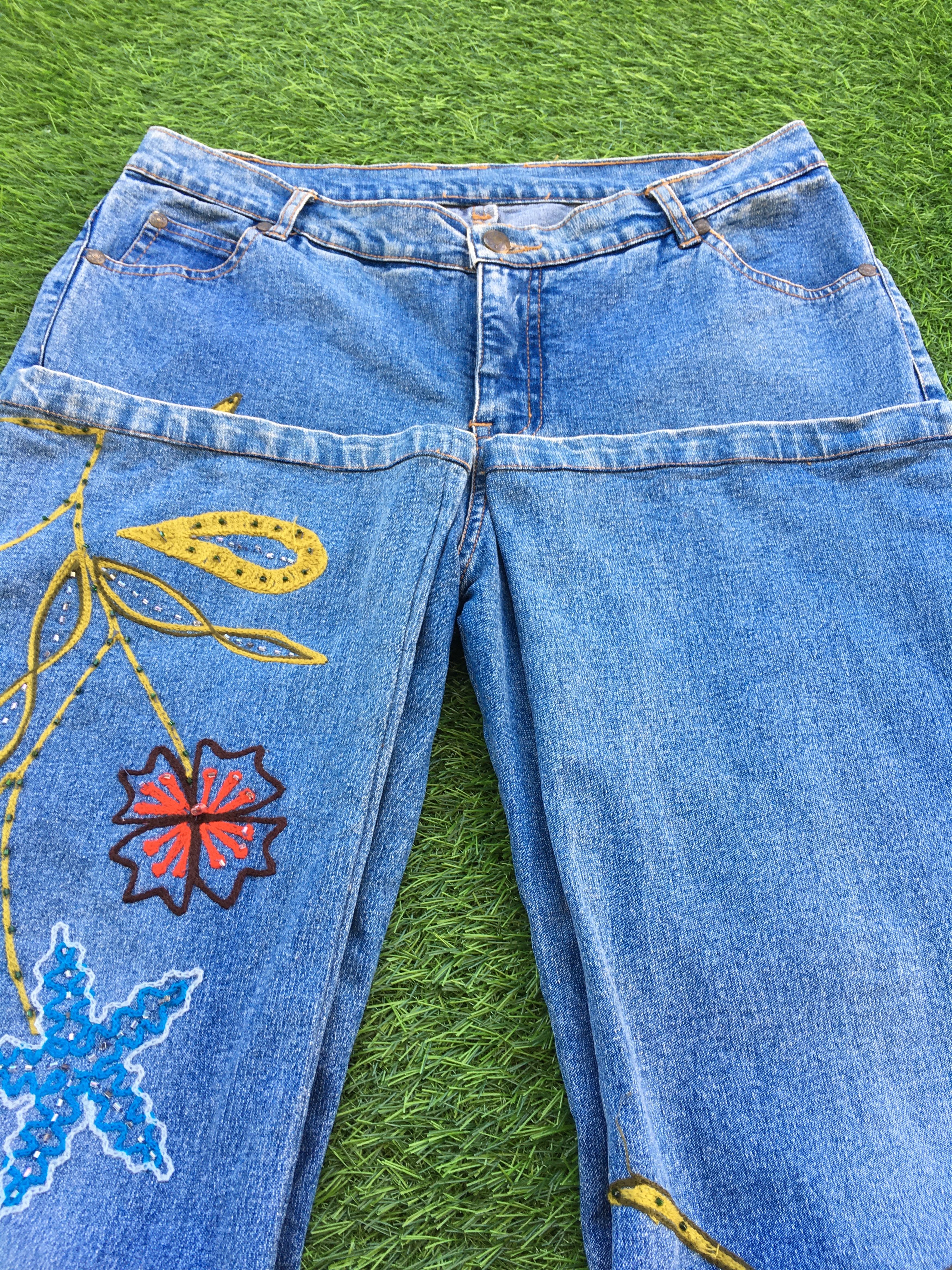 Designer × Jean Hippie Boho Embroidered Flare denim D-1018 Size 30" / US 8 / IT 44 - 6 Thumbnail