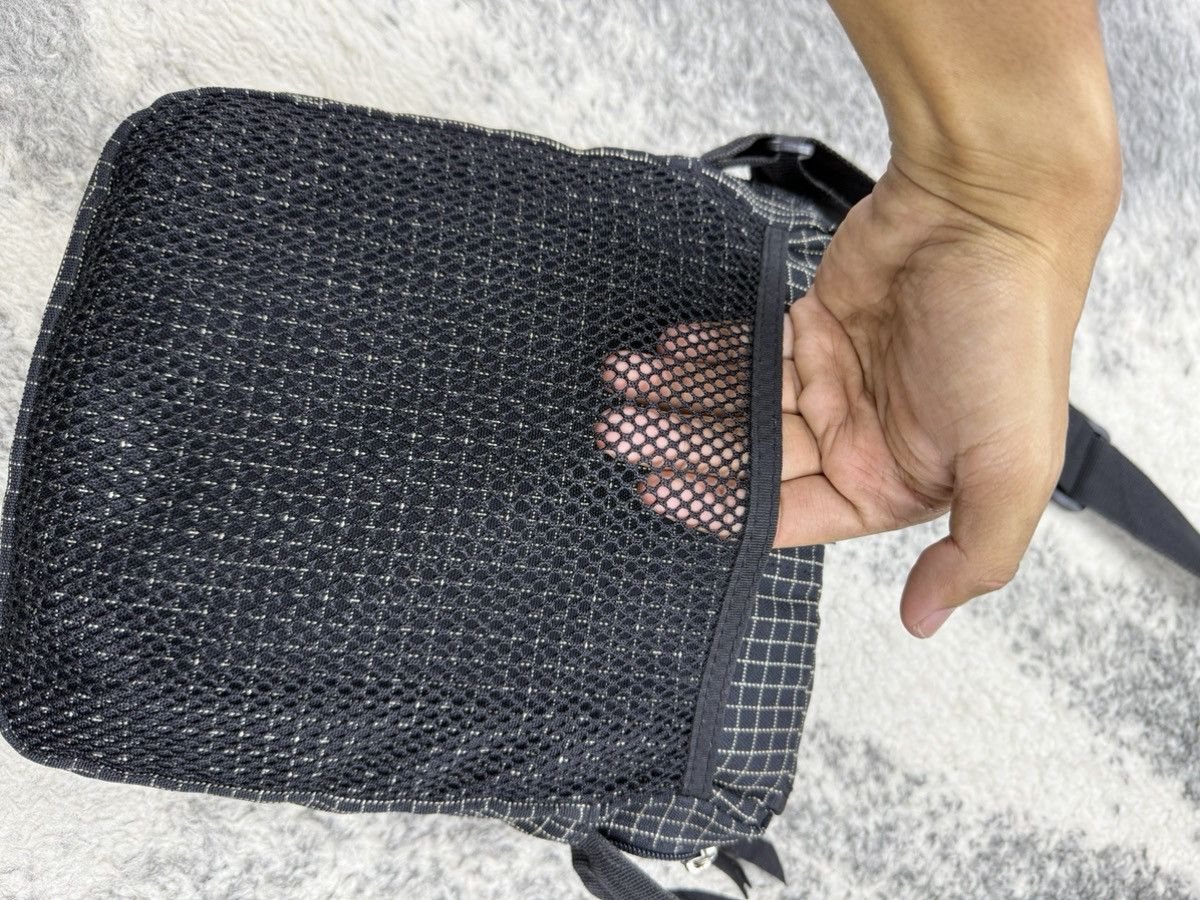 Stussy Vintage RARE 90s STUSSY Small Checked Flip On Sling Bag Size ONE SIZE - 6 Thumbnail