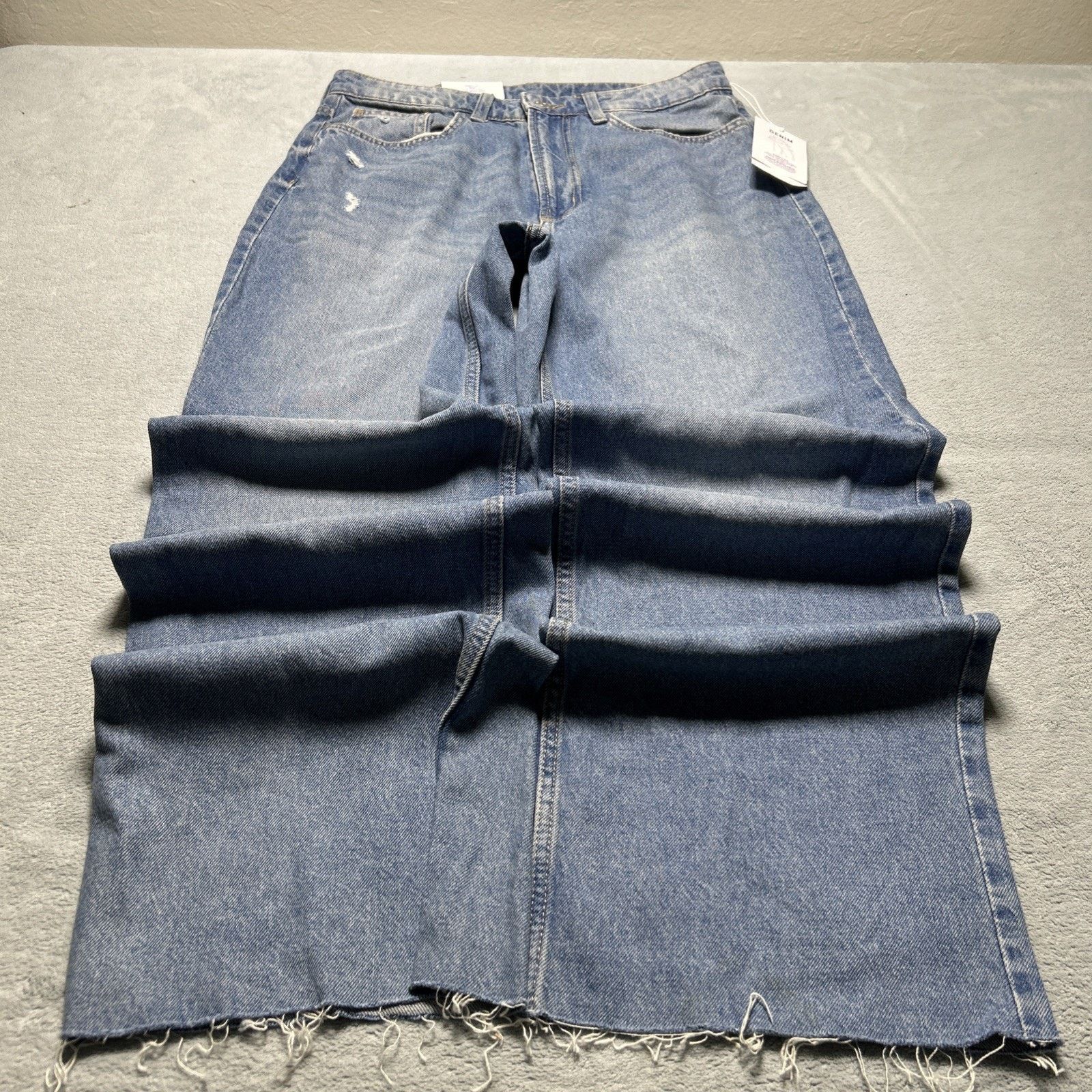 H&M Beyond Baggy Jeans Womens 8 - 30x31 Raw Hem Hamilton Loose Size 30" / US 8 / IT 44 - 1 Thumbnail