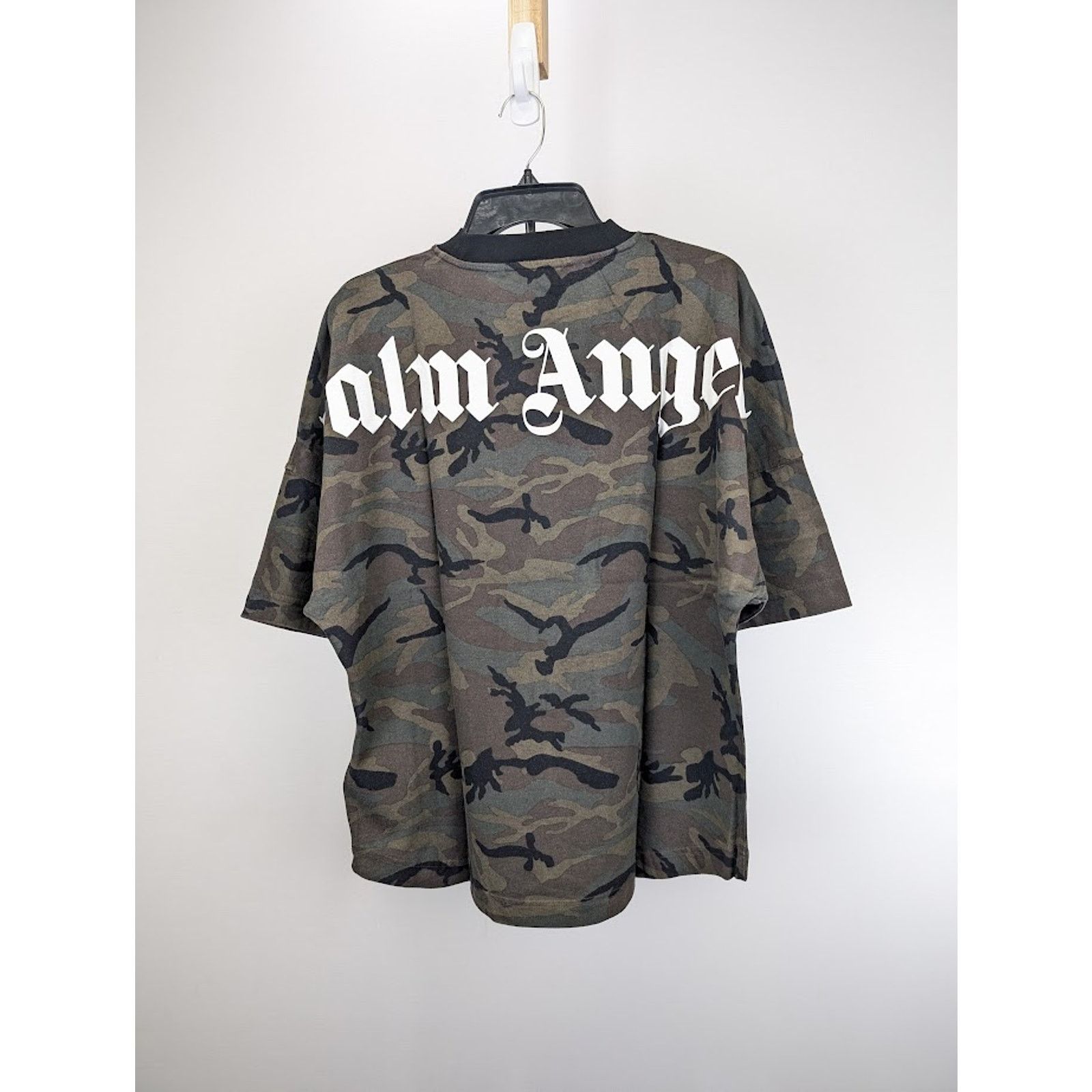 Palm Angels o1rshd1 Q:2 / Camo Classic Logo Over Tee in Military Black Size US XS / EU 42 / 0 - 9 Thumbnail