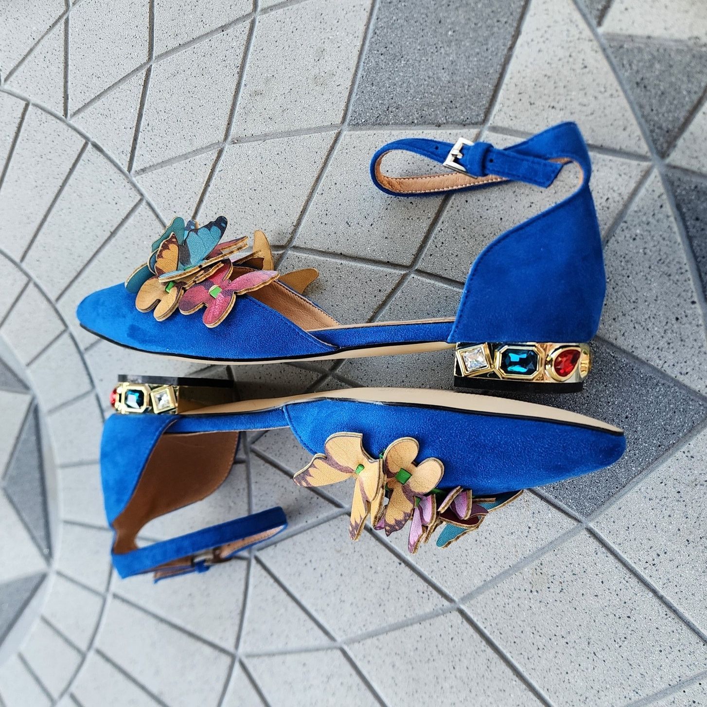 Designer NUYG 3D Butterfly Appliqué Faux Suede Gem Embellished Flats Size US 9 / IT 39 - 11 Thumbnail