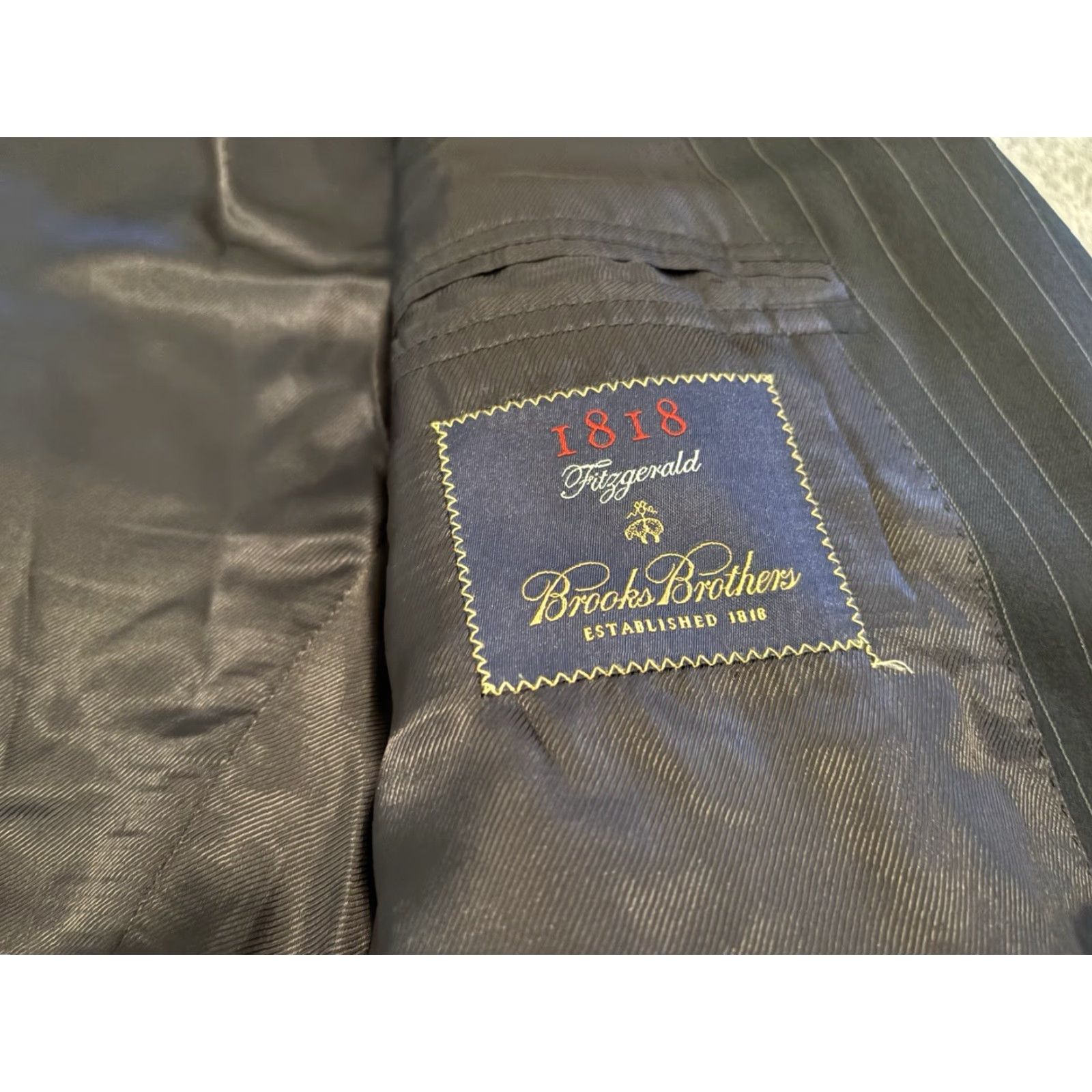 Brooks Brothers Brooks Brothers 1818 Fitzgerald Wool Navy Striped Jacket Blazer Sport Coat 38S Men Wool Stripe Two Button Short Blue Regular Jacket Coat Mens Size 38R - 5 Thumbnail