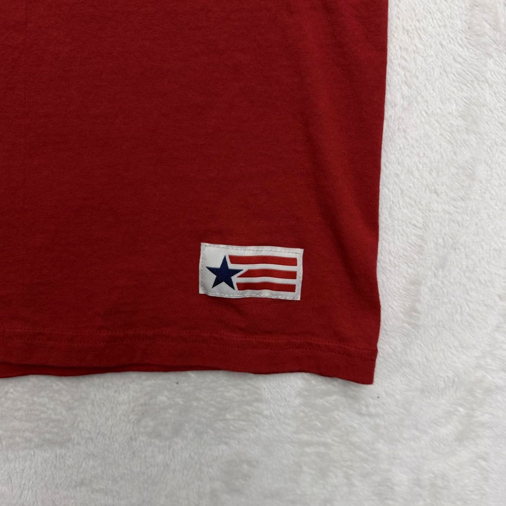 Vintage VINTAGE American Giant Shirt Mens Large Red American Made Flag Graphic Tee USA Patriotic Size US L / EU 52-54 / 3 - 5 Thumbnail