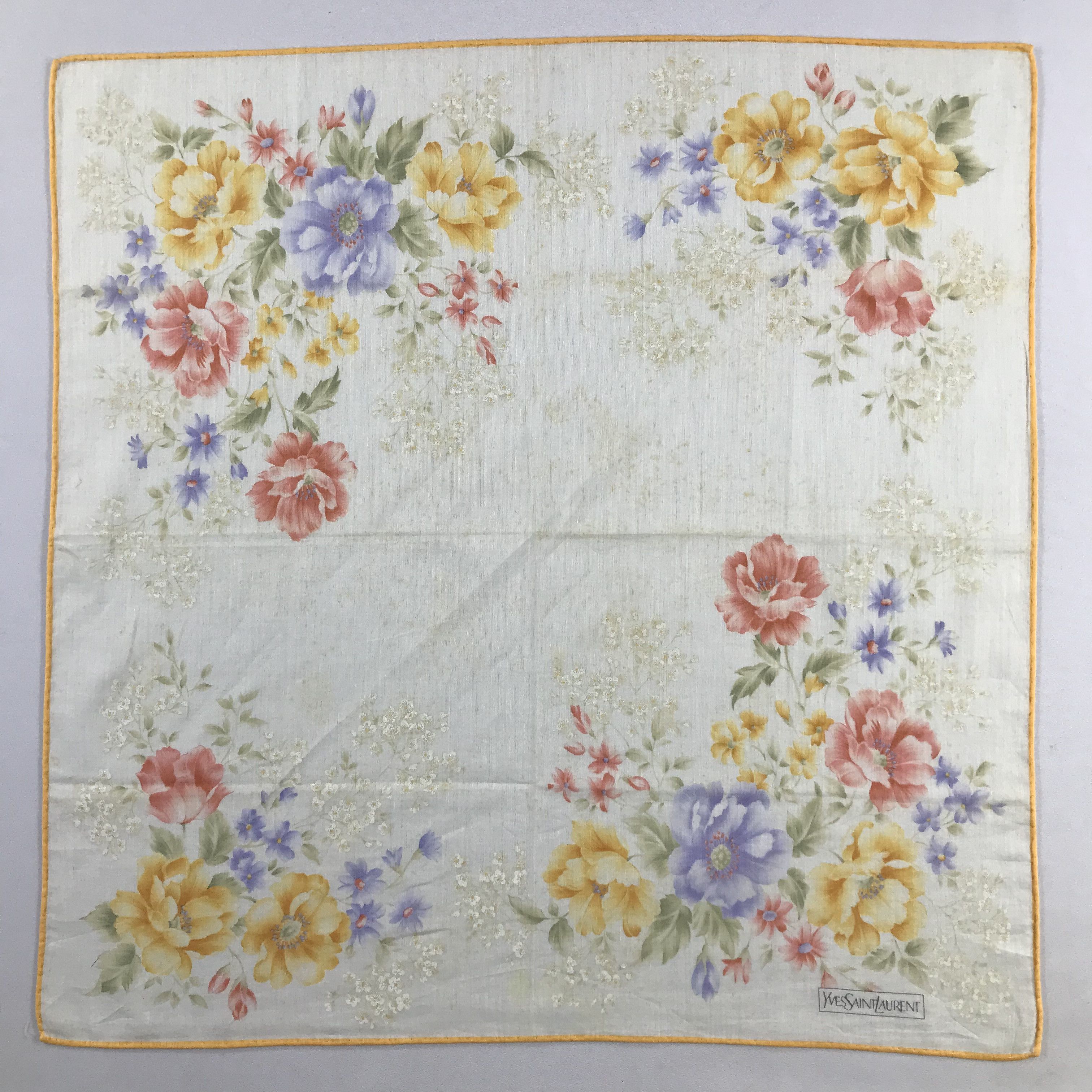 Yves Saint Laurent Yves Saint Laurent Handkerchief / Bandana / Neckerchief C780 Size ONE SIZE - 3 Thumbnail