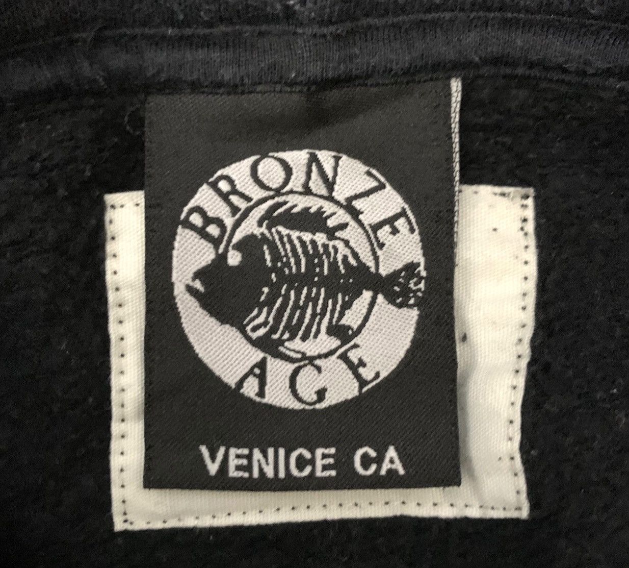 MOUSSY Vintage Bronze Age Venice Ca Skateboard Hoodie Size L Size US L / EU 52-54 / 3 - 8 Thumbnail