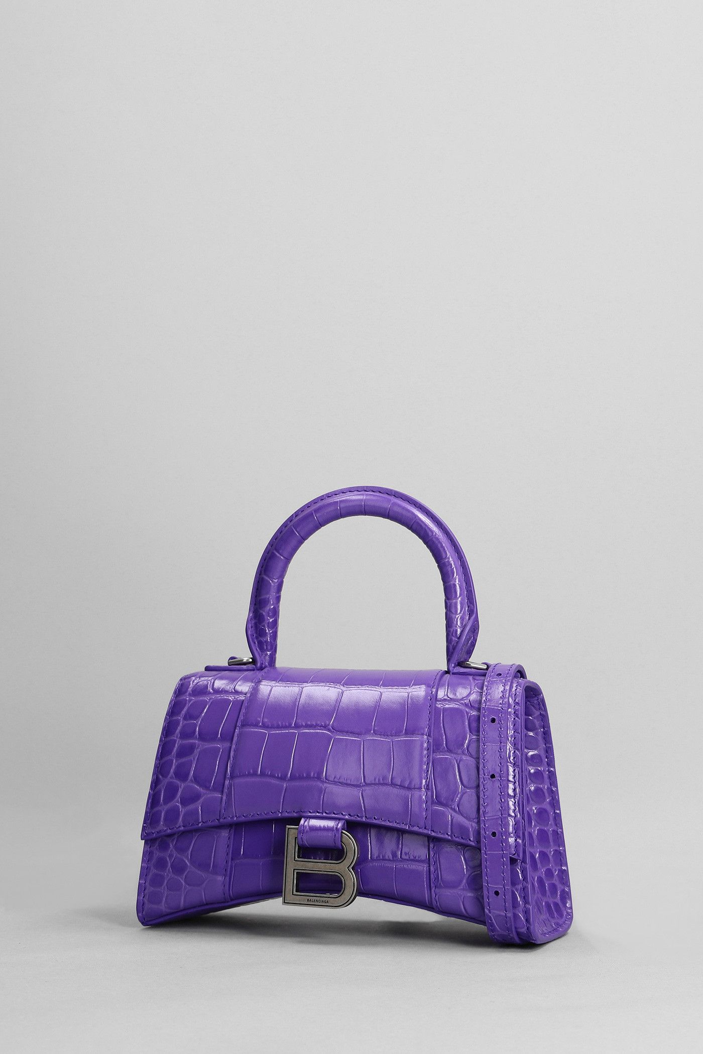 image of Balenciaga O1In1G1223 Top Handle Bag In Purple, Women's