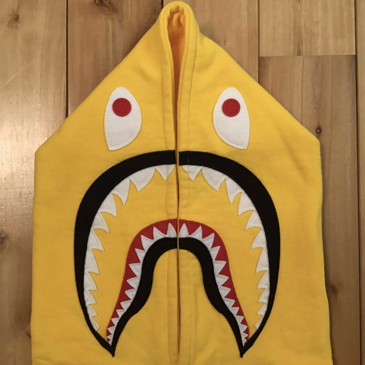Bape BAPE Shark pullover hoodie yellow a bathing ape Size US L / EU 52-54 / 3 - 3 Thumbnail