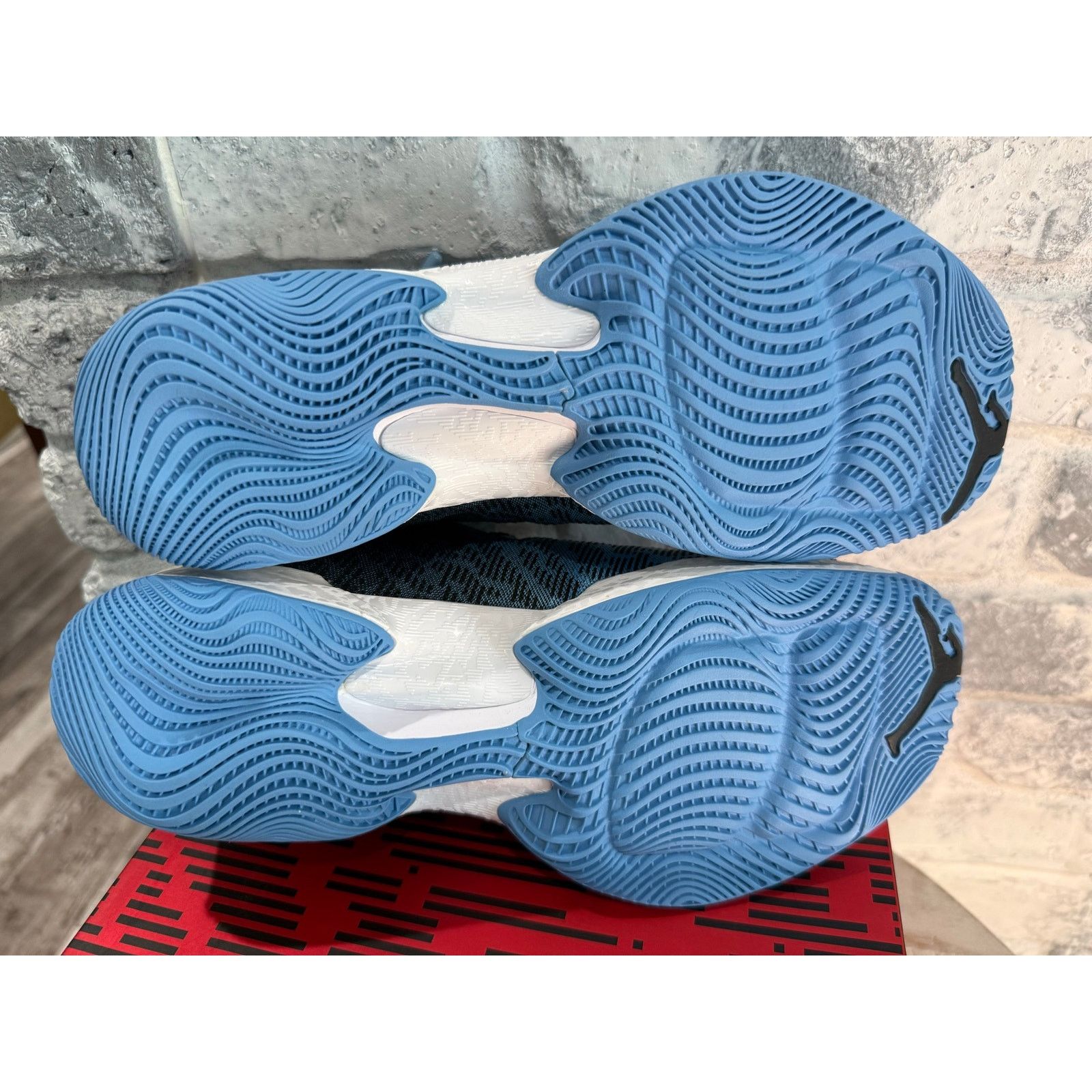 Jordan Brand Jordan 29 XX9 Low UNC Size 7.5 New Rare grail 828051-401 Size US 7.5 / EU 40-41 - 8 Thumbnail