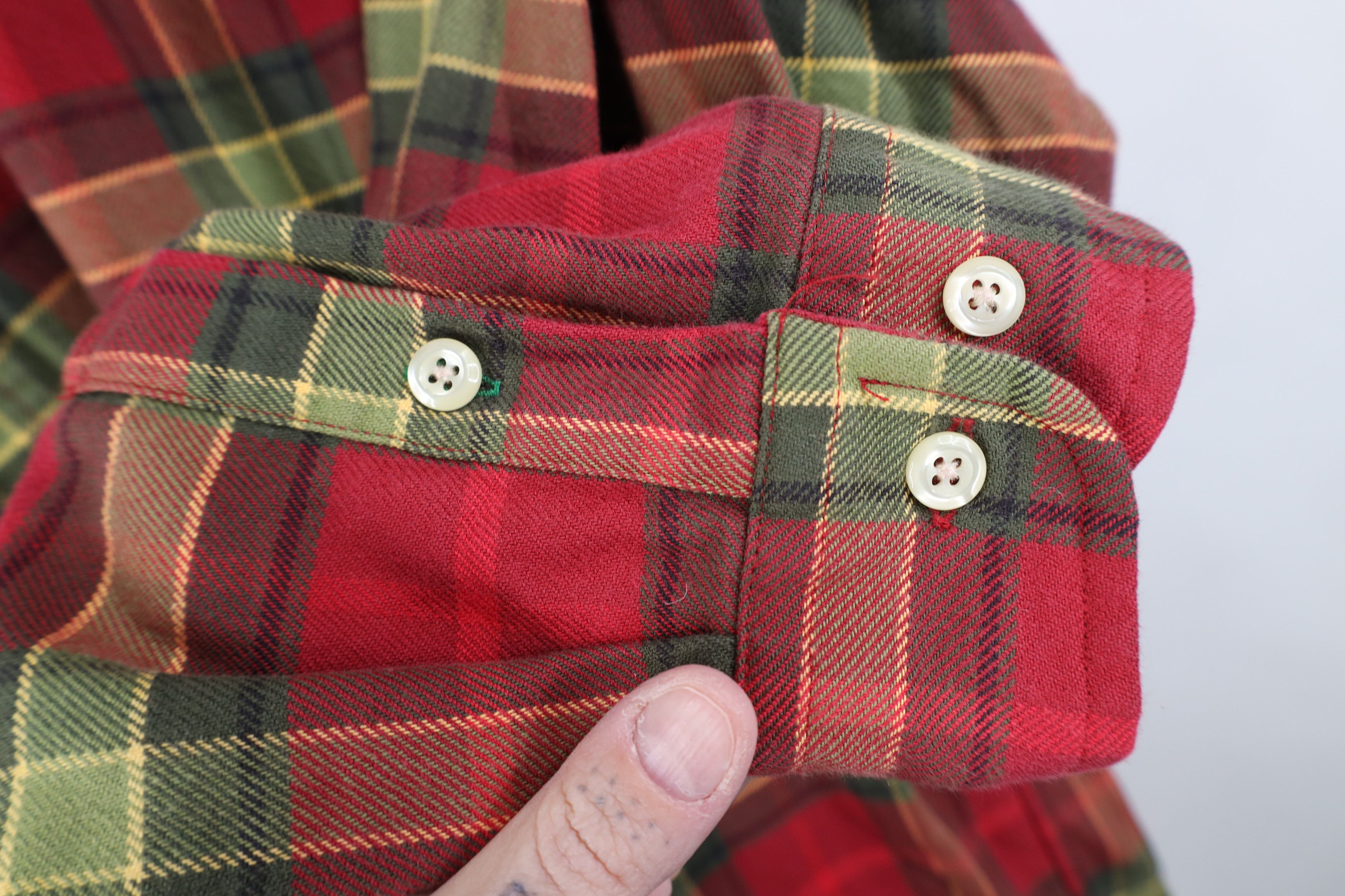 Tommy Hilfiger Vintage 90s Tommy Hilfiger Heavyweight Button Shirt Plaid Size US XL / EU 56 / 4 - 4 Thumbnail