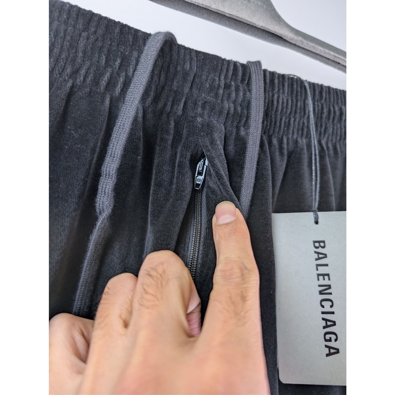 Balenciaga o1rshd1 Political Campaign Baggy Pants in Velvet Jersey Size US 30 / EU 46 - 6 Thumbnail