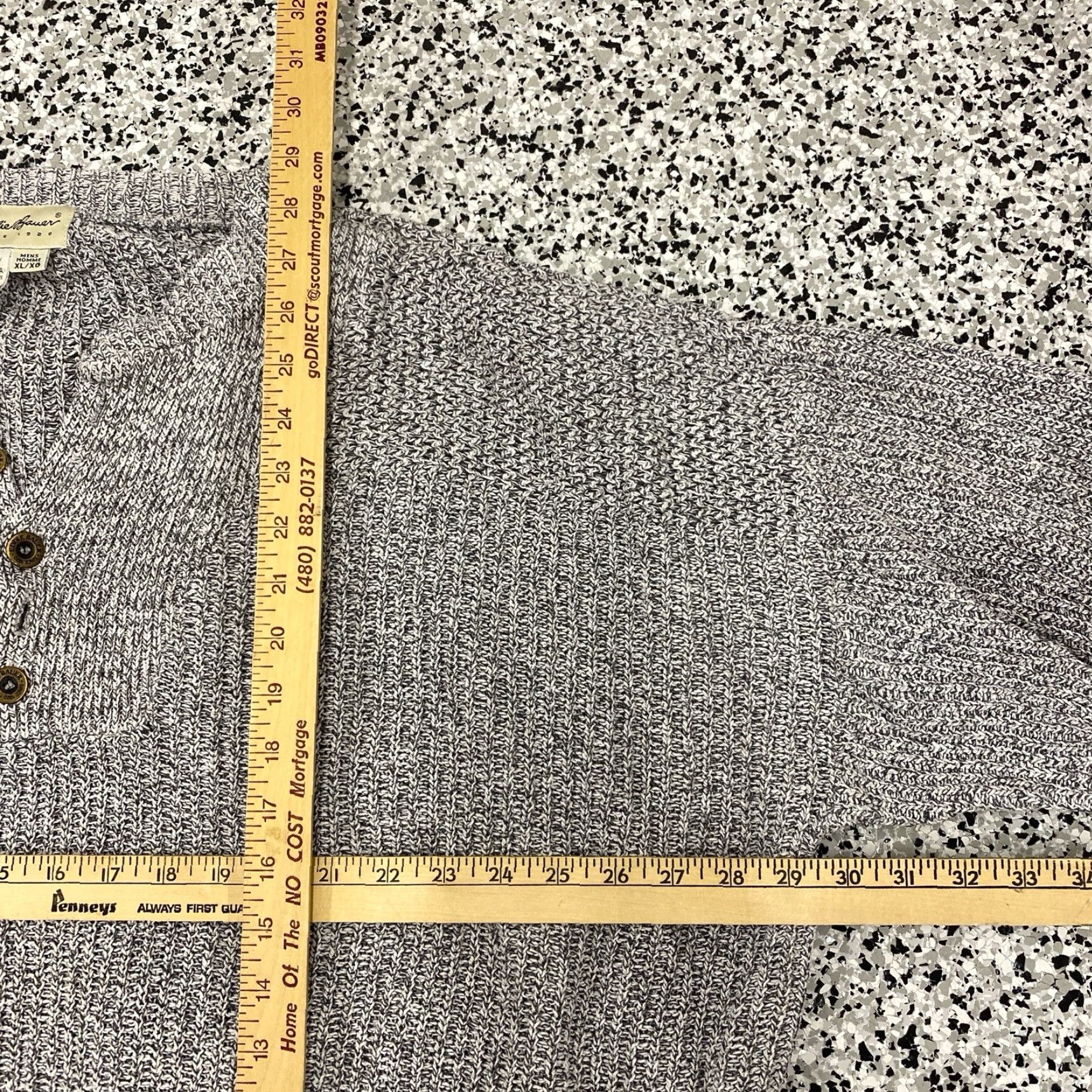 Eddie Bauer VINTAGE Eddie Bauer Knit Sweater Quarter Button Up Mens XL Gray Pullover Knit, Button, Cotton, Regular, Men Size US XL / EU 56 / 4 - 5 Thumbnail