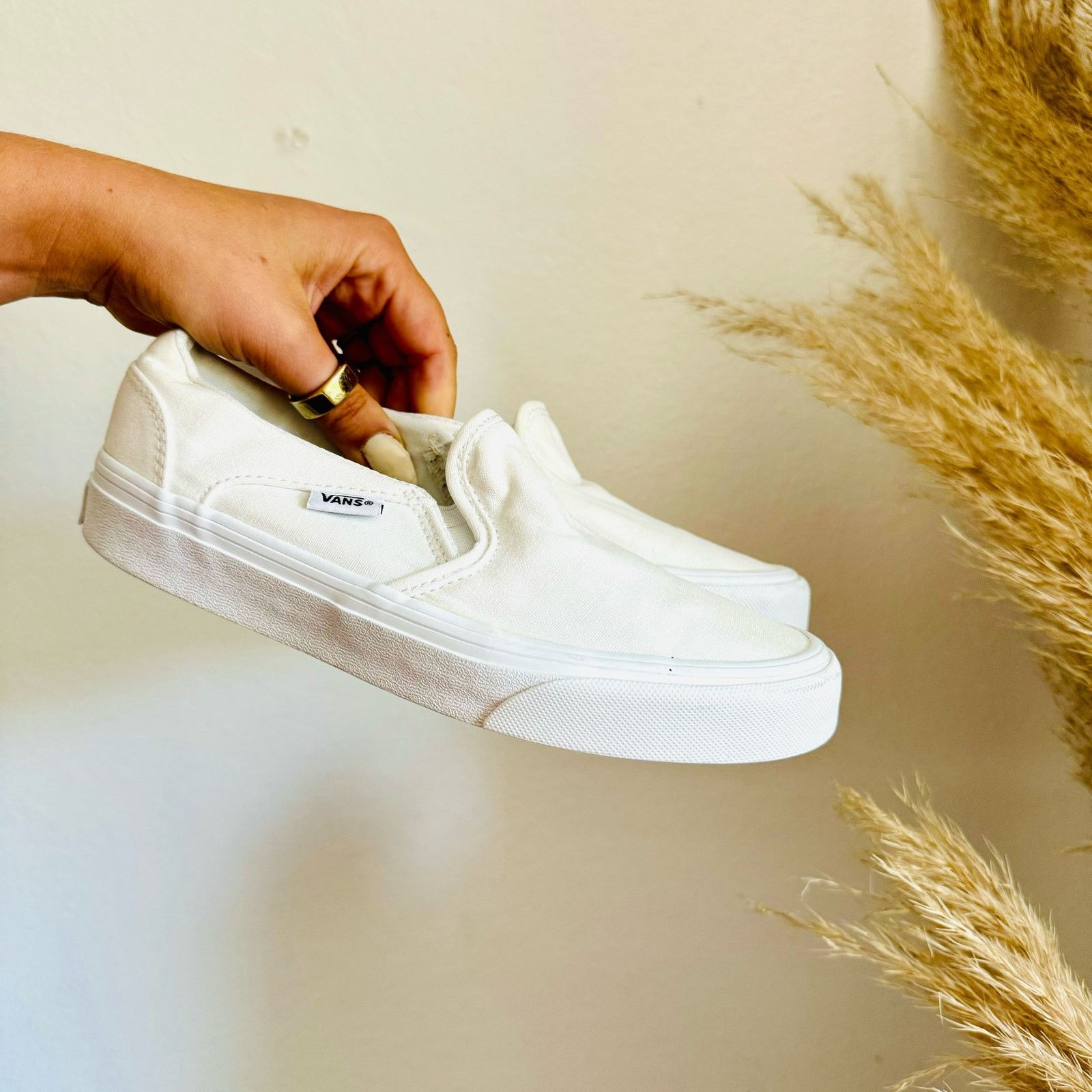 Vans VANS Classic Retro White Slip On Low Top Sneakers Shoes Size US 5.5 / IT 35.5 - 15 Thumbnail