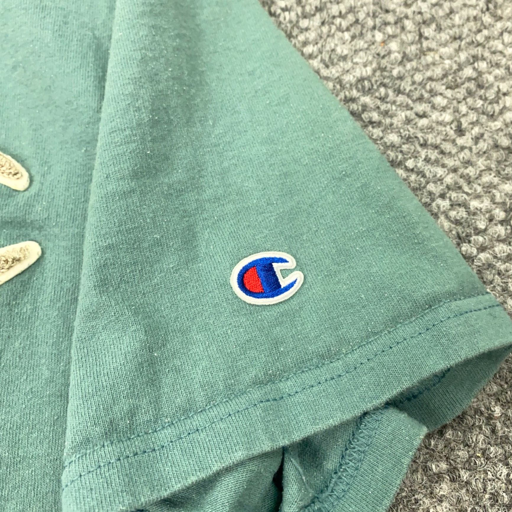Champion VINTAGE Champion Raised Rug Big C Logo Shirt Mens Small Green Size US S / EU 44-46 / 1 - 3 Thumbnail