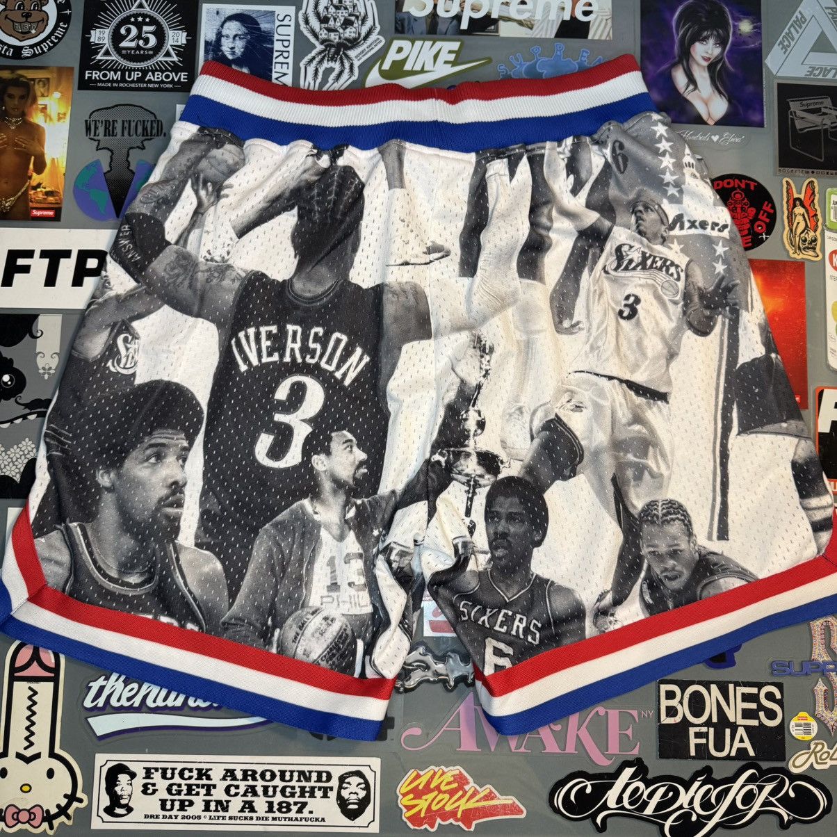 Mitchell & Ness Lapstone Mitchell & Ness Icon Collage 76ers Short Large Size US 34 / EU 50 - 5 Thumbnail