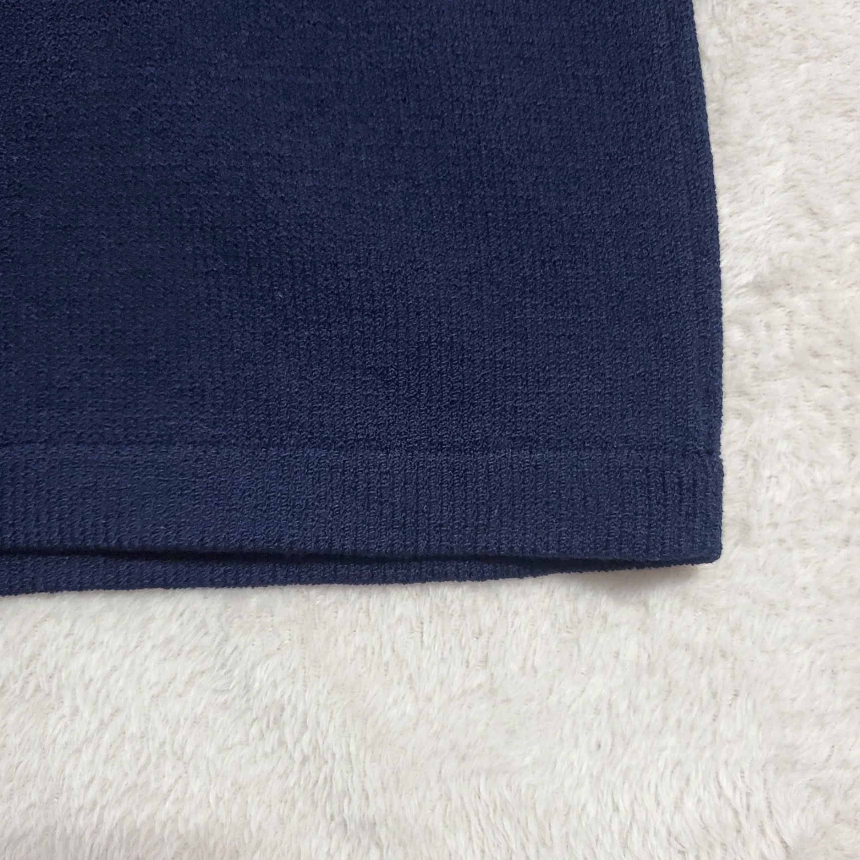 Vintage VINTAGE St John Collection Marie Gray Top Women L Navy Blue Santana Knit Back Zip Crew Neck Short Sleeve Size L / US 10 / IT 46 - 7 Thumbnail
