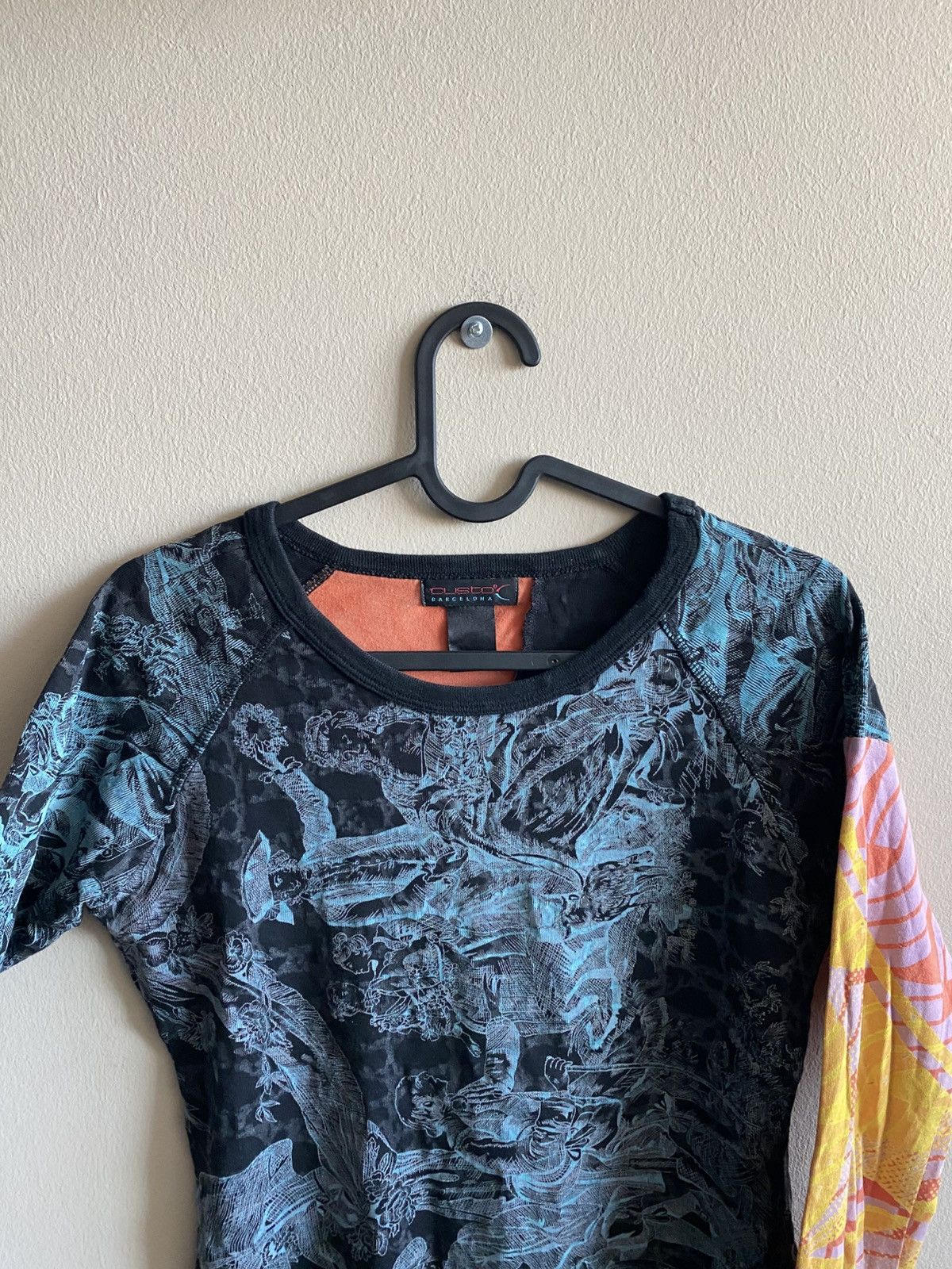 Custo Barcelona Custo Barcelona Overprinted Longsleeve Size M / US 6-8 / IT 42-44 - 2 Thumbnail