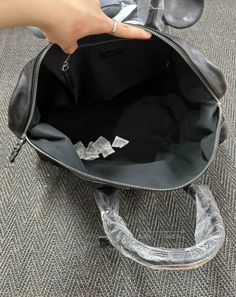 Yohji Yamamoto Yohji Yamamoto Cowhide Handbag Size ONE SIZE - 5 Thumbnail