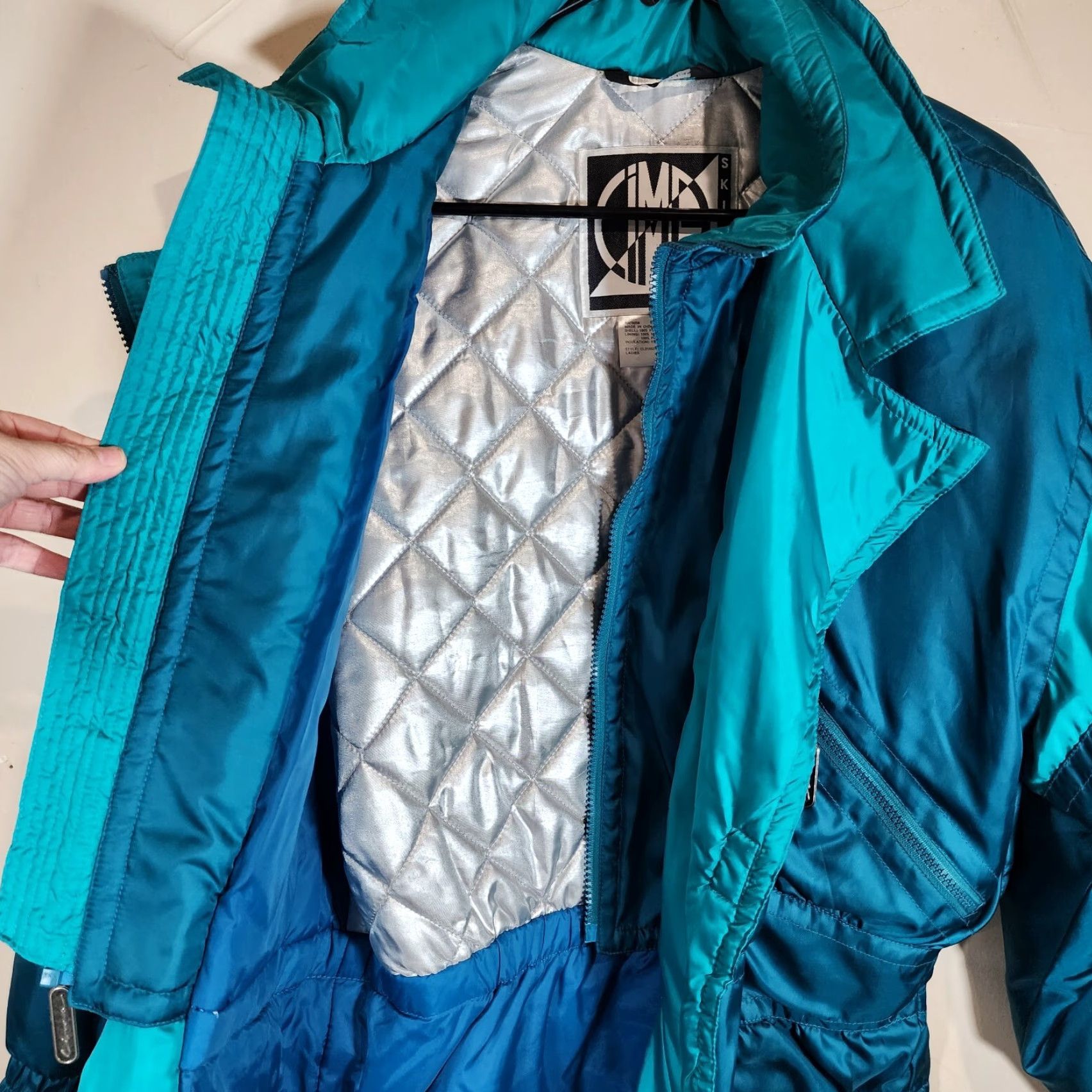 Altea VINTAGE Cima Ski Wear Jacket Womens 10 Blue Puffer Short Stand-Up Collar Nylon Zip Full Zipper Logo Windproof 80s 90s Retro Funky Size L / US 10 / IT 46 - 7 Thumbnail