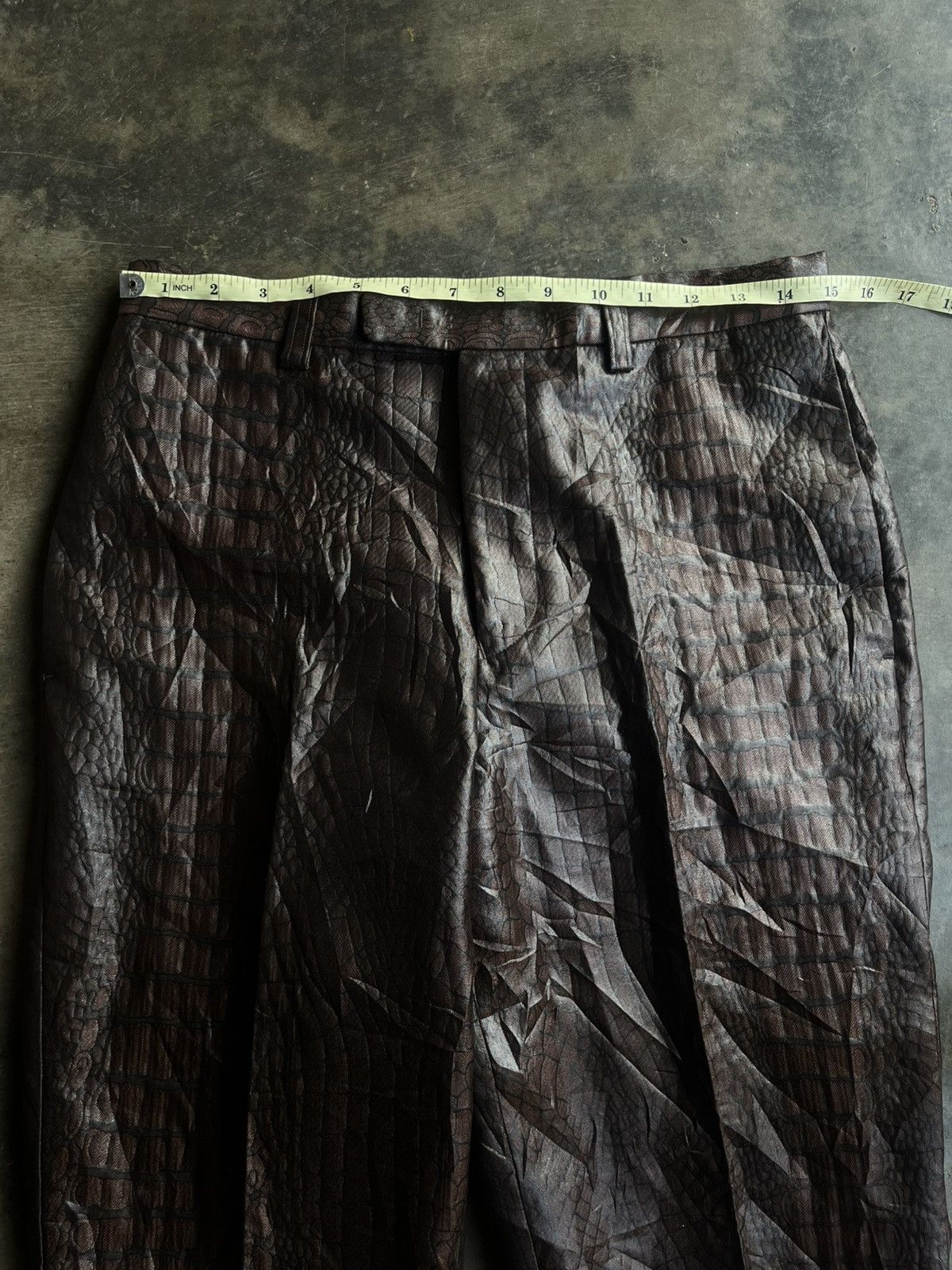 Jean Paul Gaultier JEAN PAUL GAULTIER HOMME JPG CROCODILE LEATHER EFFECT PANTS Size US 30 / EU 46 - 13 Thumbnail