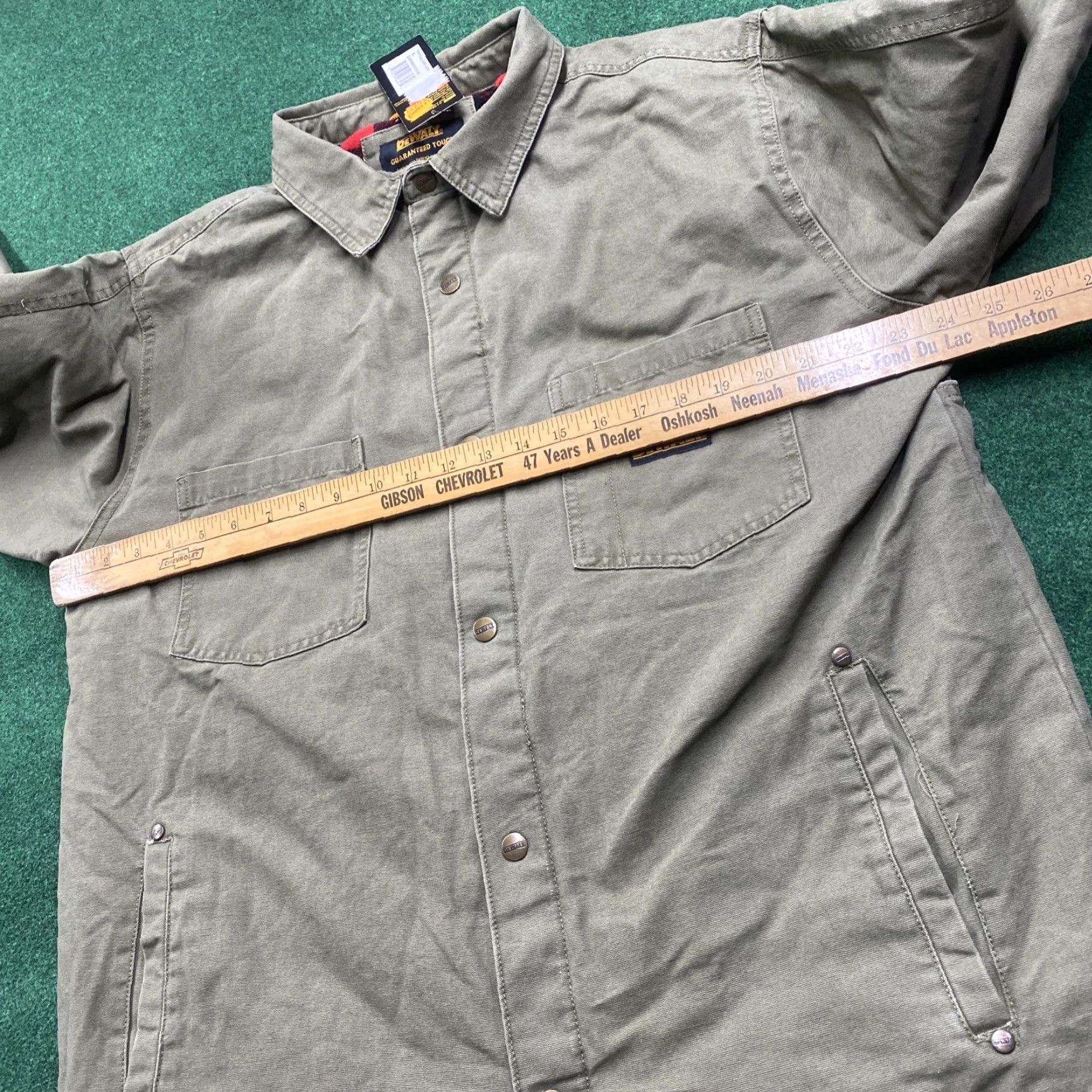 Olive VINTAGE DEWALT Jacket Mens XL Olive Green Plaid Lined 3-in-1 Coat Workwear Parkersburg Cotton Olive Green Holiday 80s 90s USA Mens Size US XL / EU 56 / 4 - 7 Thumbnail